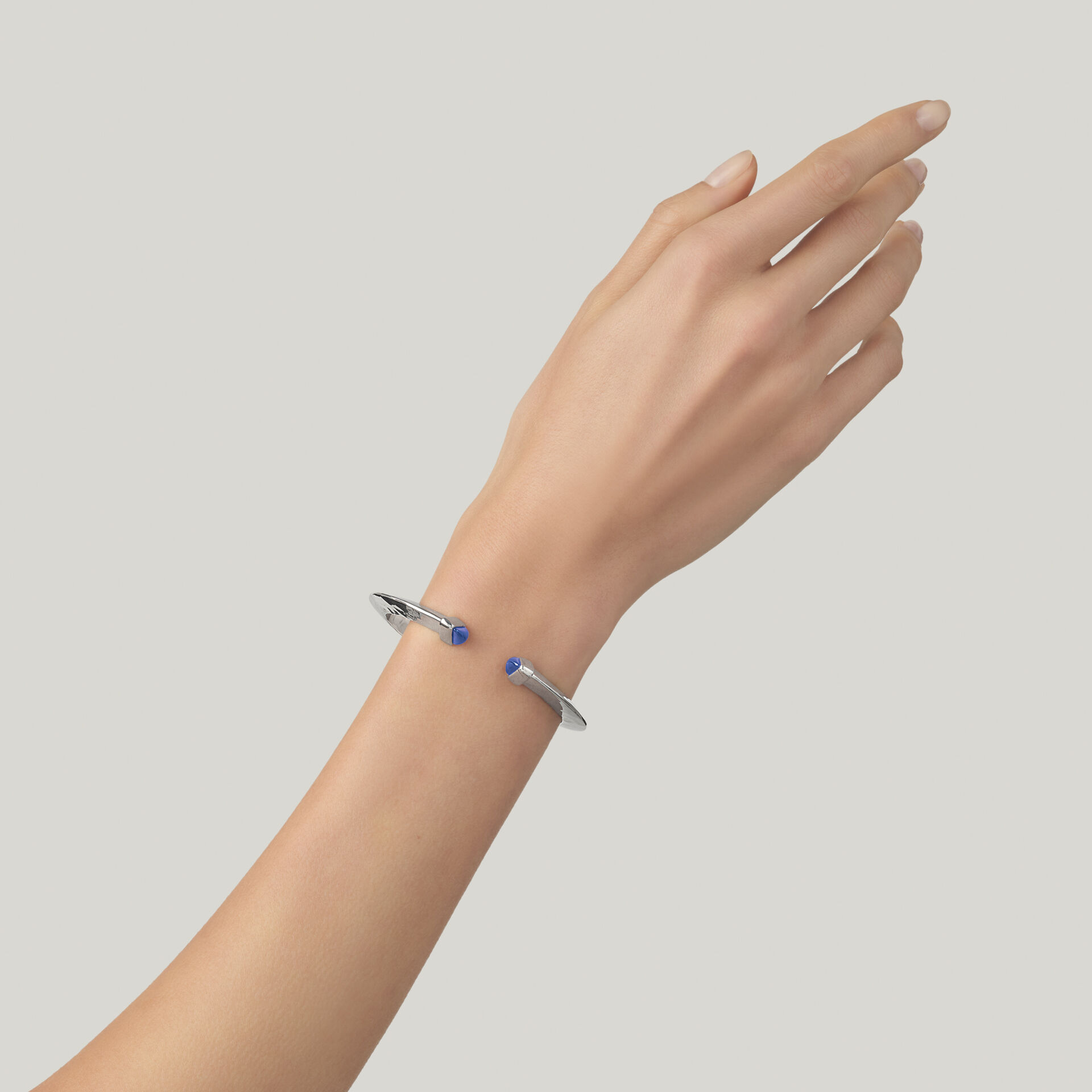 Blade Small Bangle image number 1