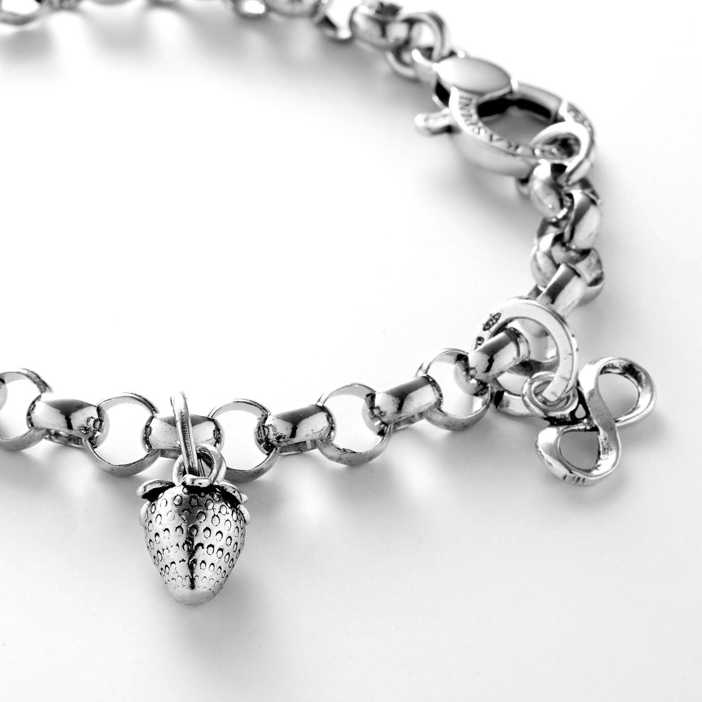 Charm Fragola, Charm in Argento 925_image number 2_Giovanni Raspini