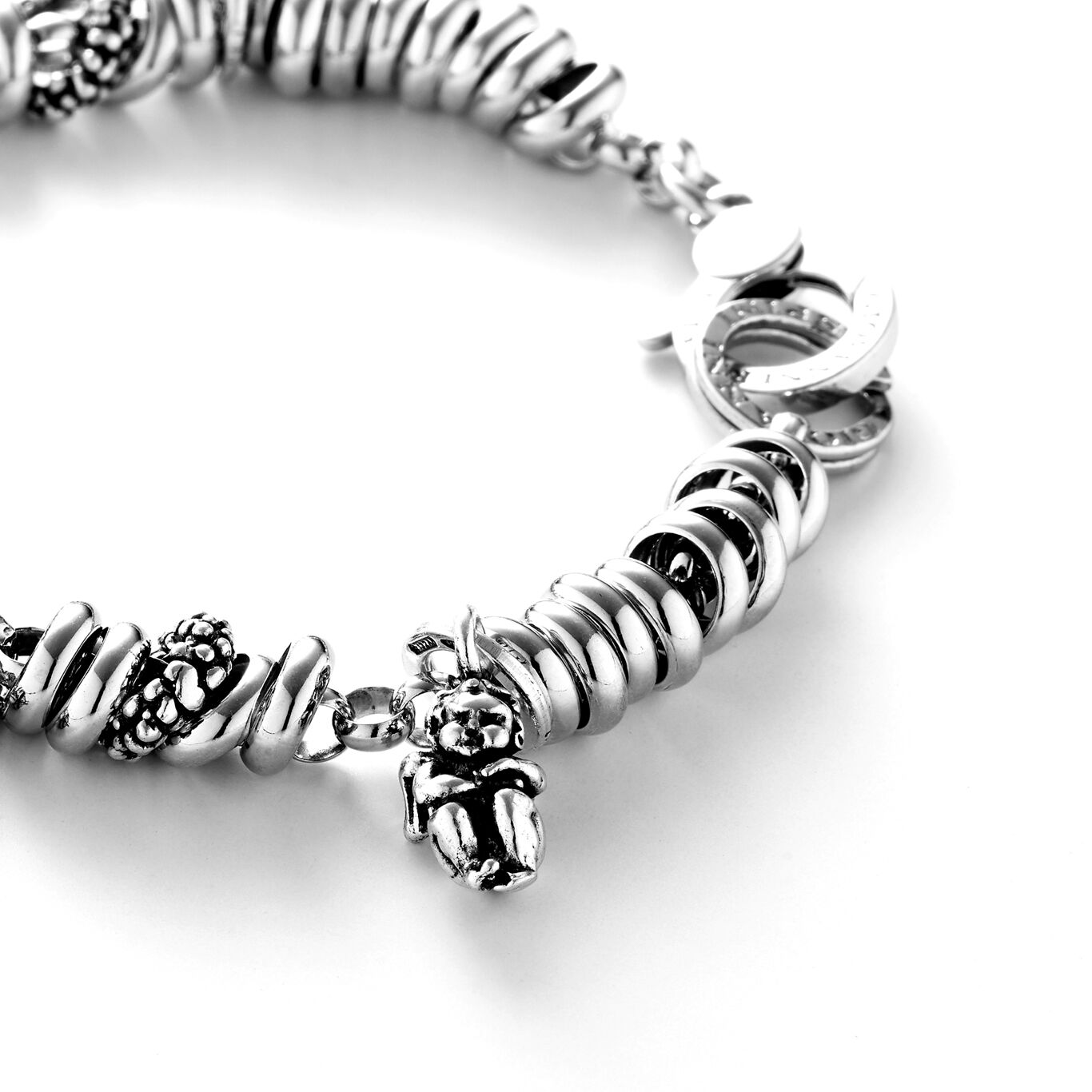 Seated cherub Charm, Charm in Sterling Silver_image number 1_Giovanni Raspini