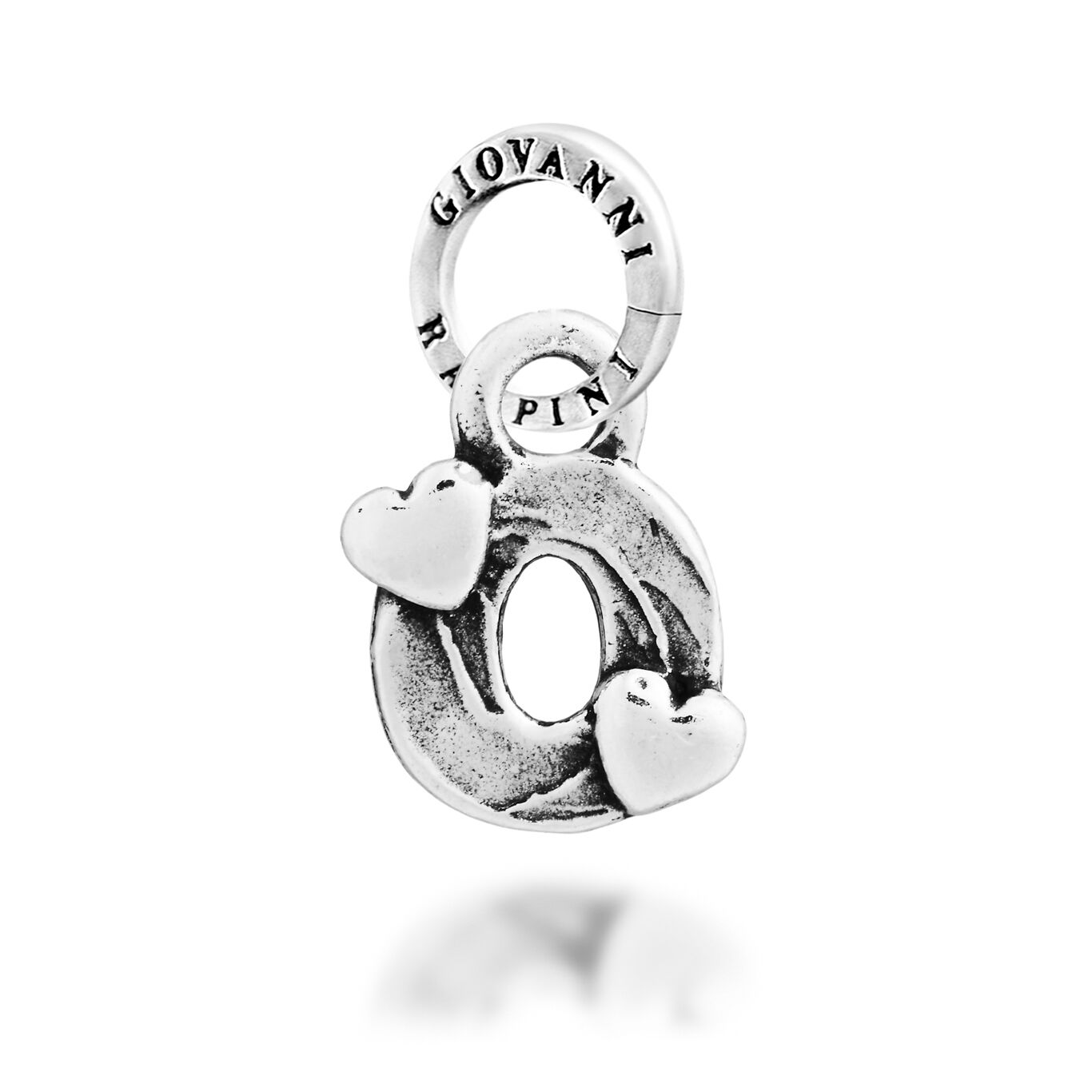 Charm "O" Corazones