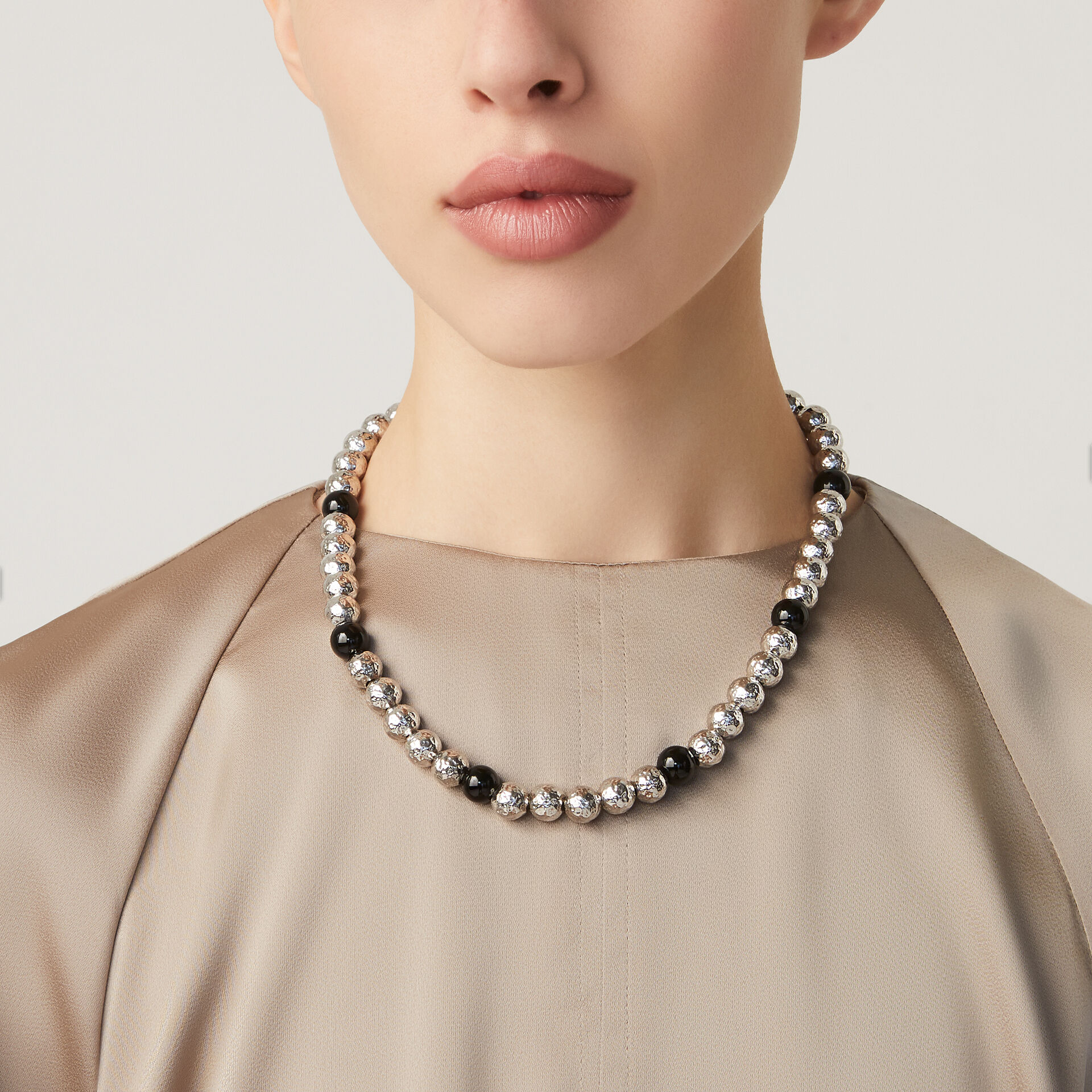 Optical Necklace image number 1