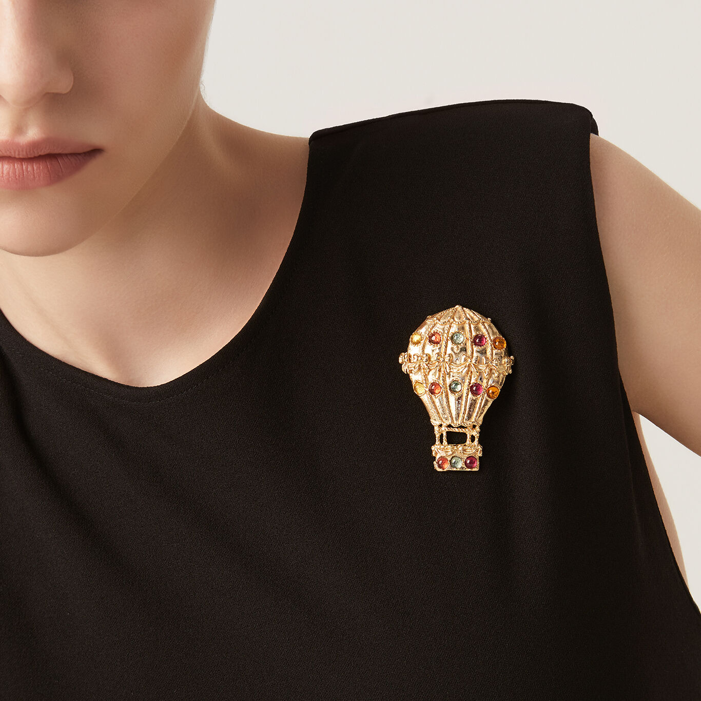 Hot-Air-Balloon Brooch, Gold-plated sterling silver and rainbow siamites brooch_image number 1_Giovanni Raspini