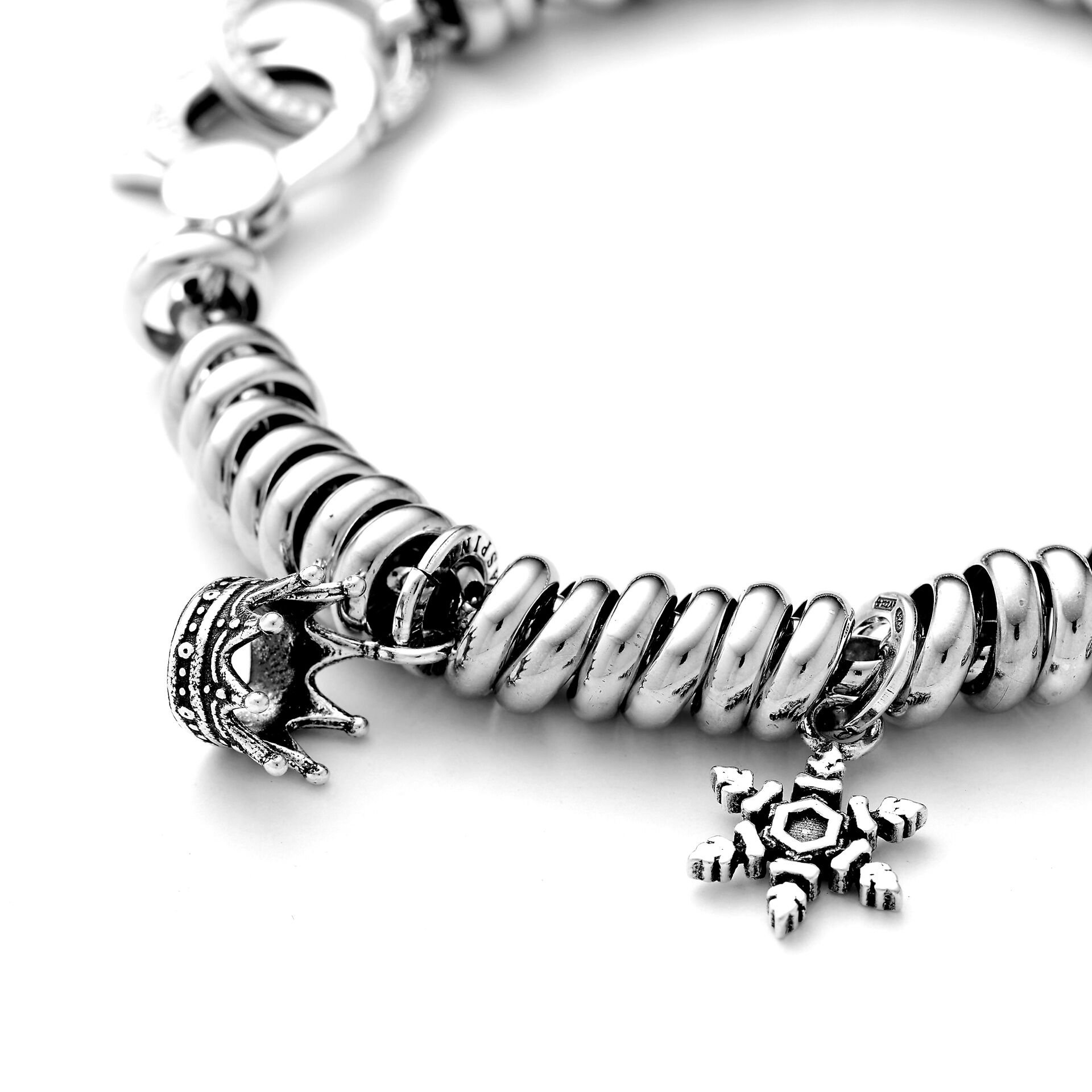 Snowflake Mini Charm image number 1