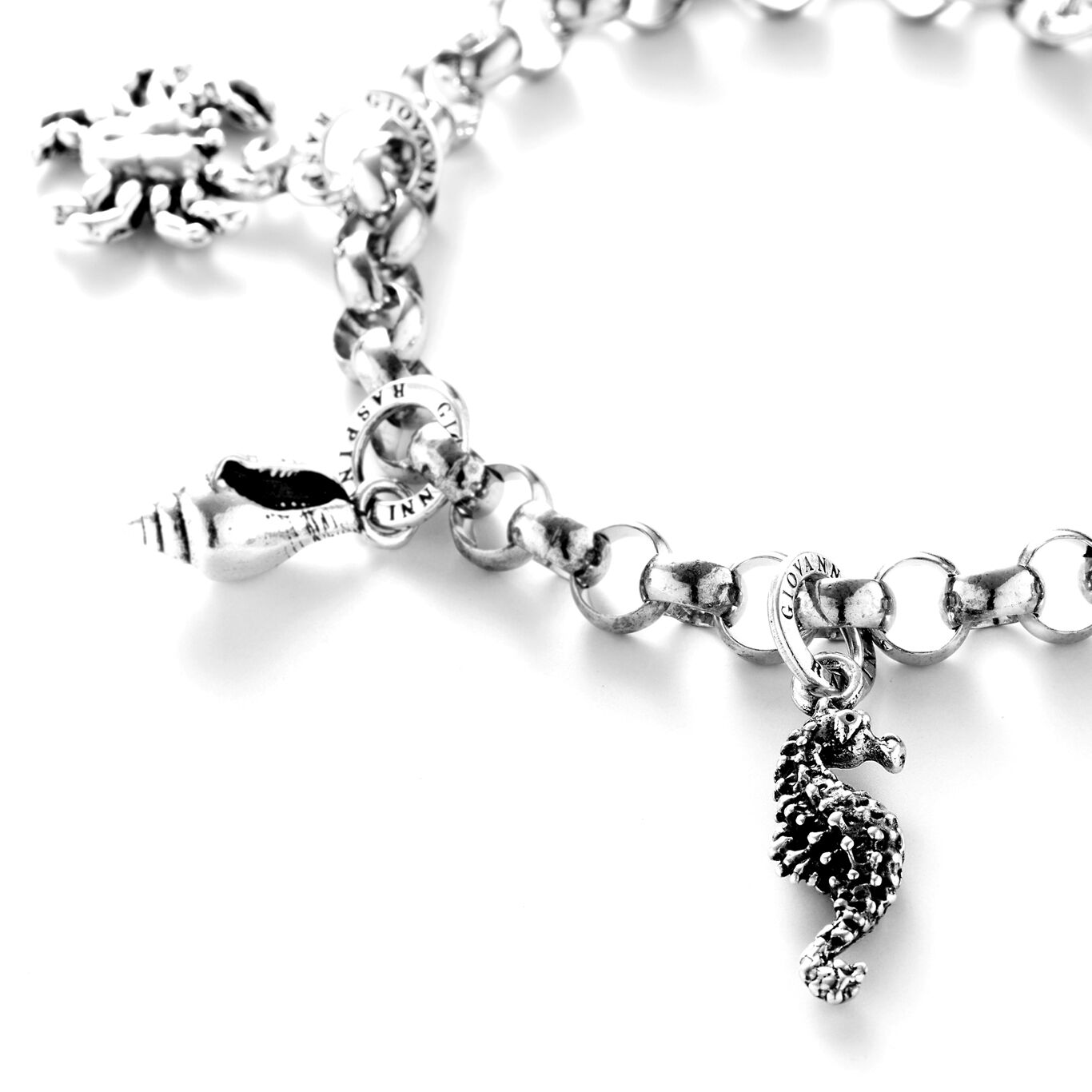 Sea horse Charm, Charm in Sterling Silver_image number 2_Giovanni Raspini