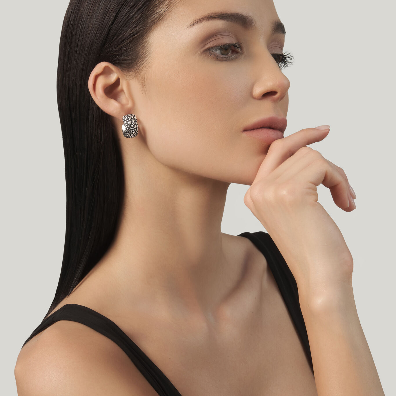 Grand Perlage Hoop Earrings
