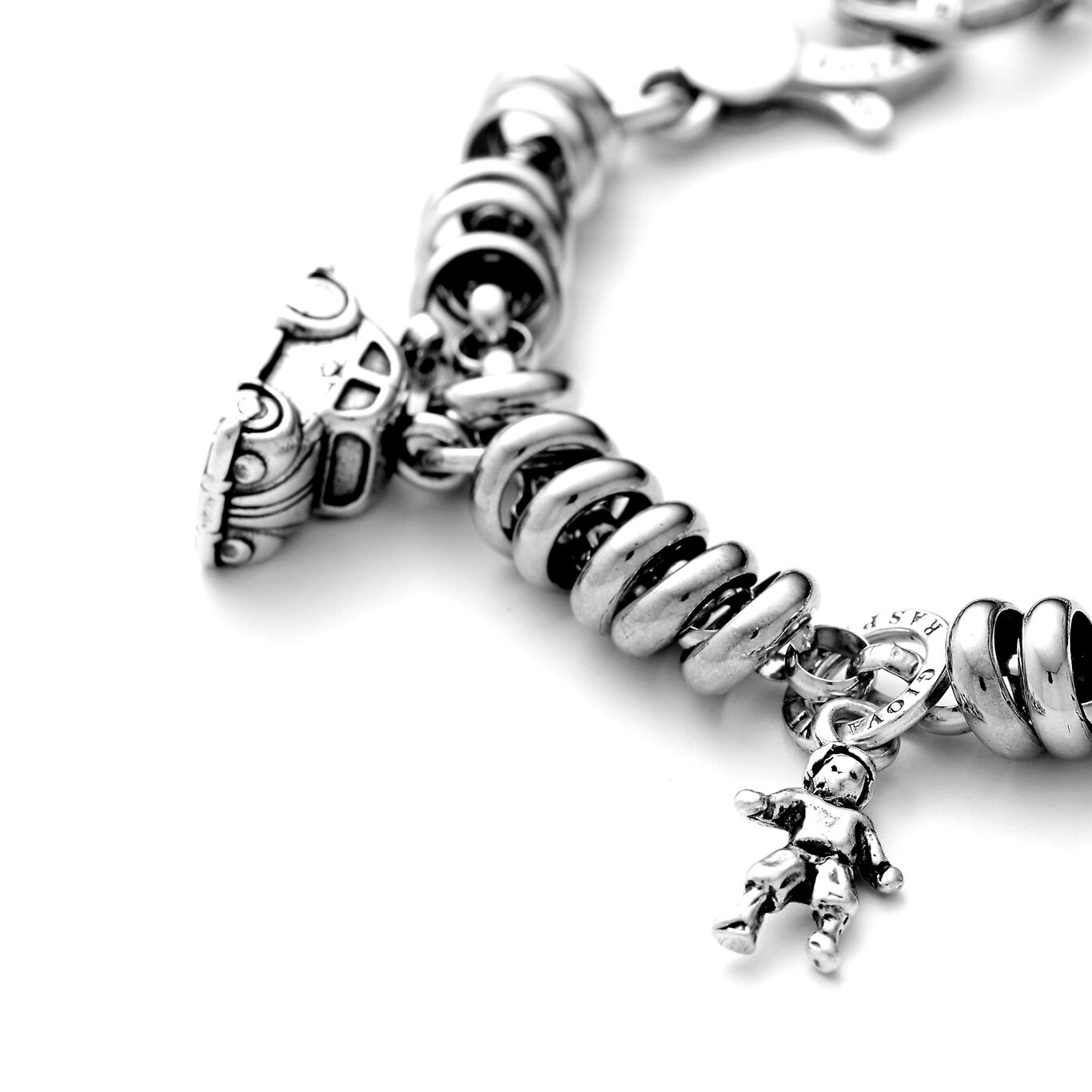 Charm Macchinina