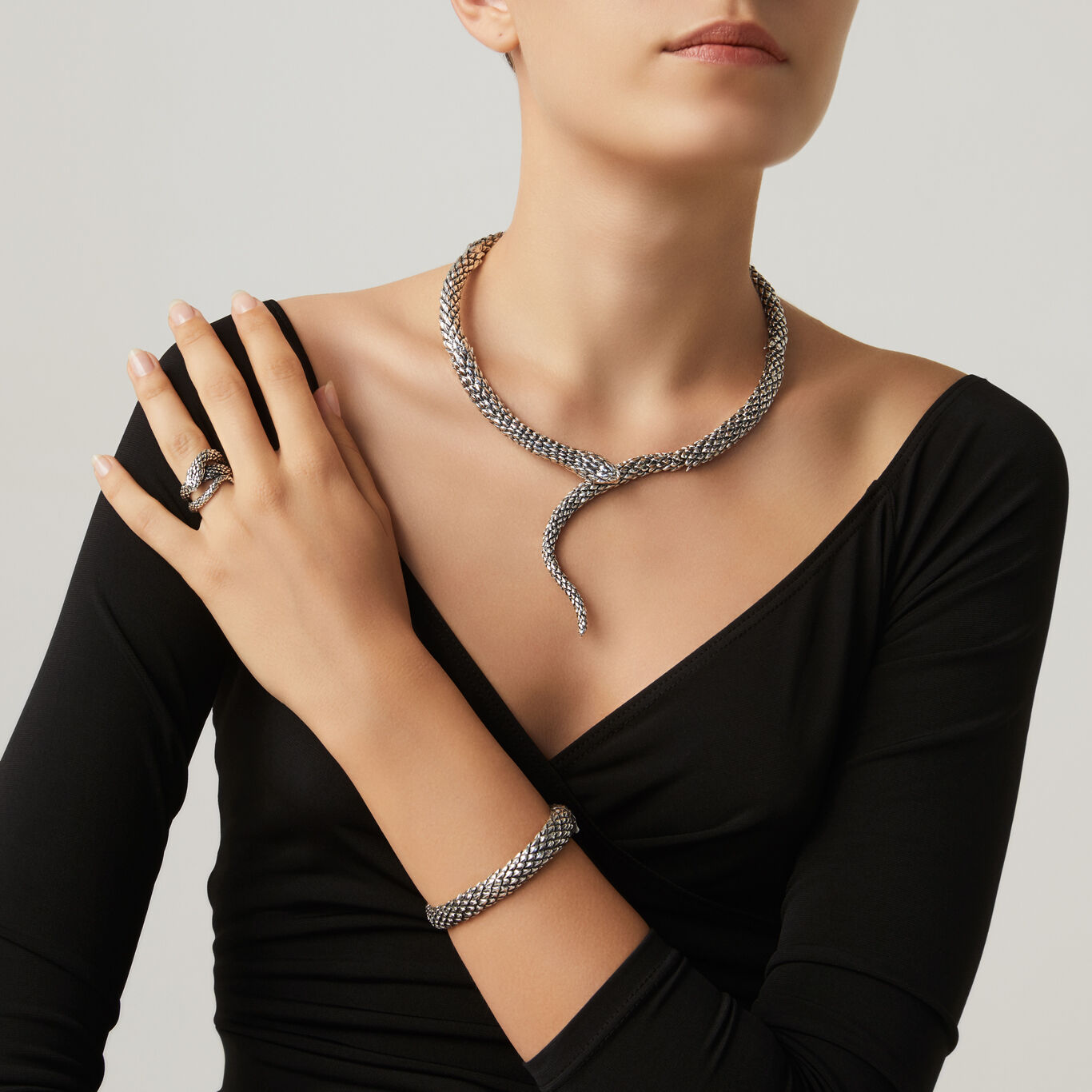 Snake Necklace, Necklace in Sterling Silver_image number 2_Giovanni Raspini
