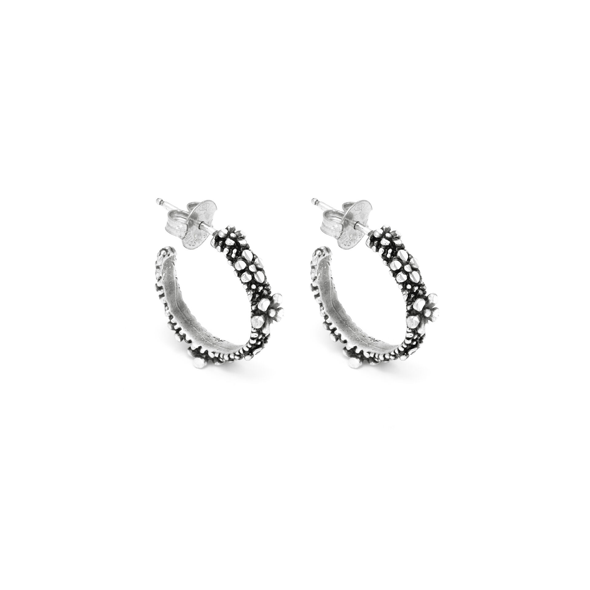 Wildflowers Hoop Earrings image number 0