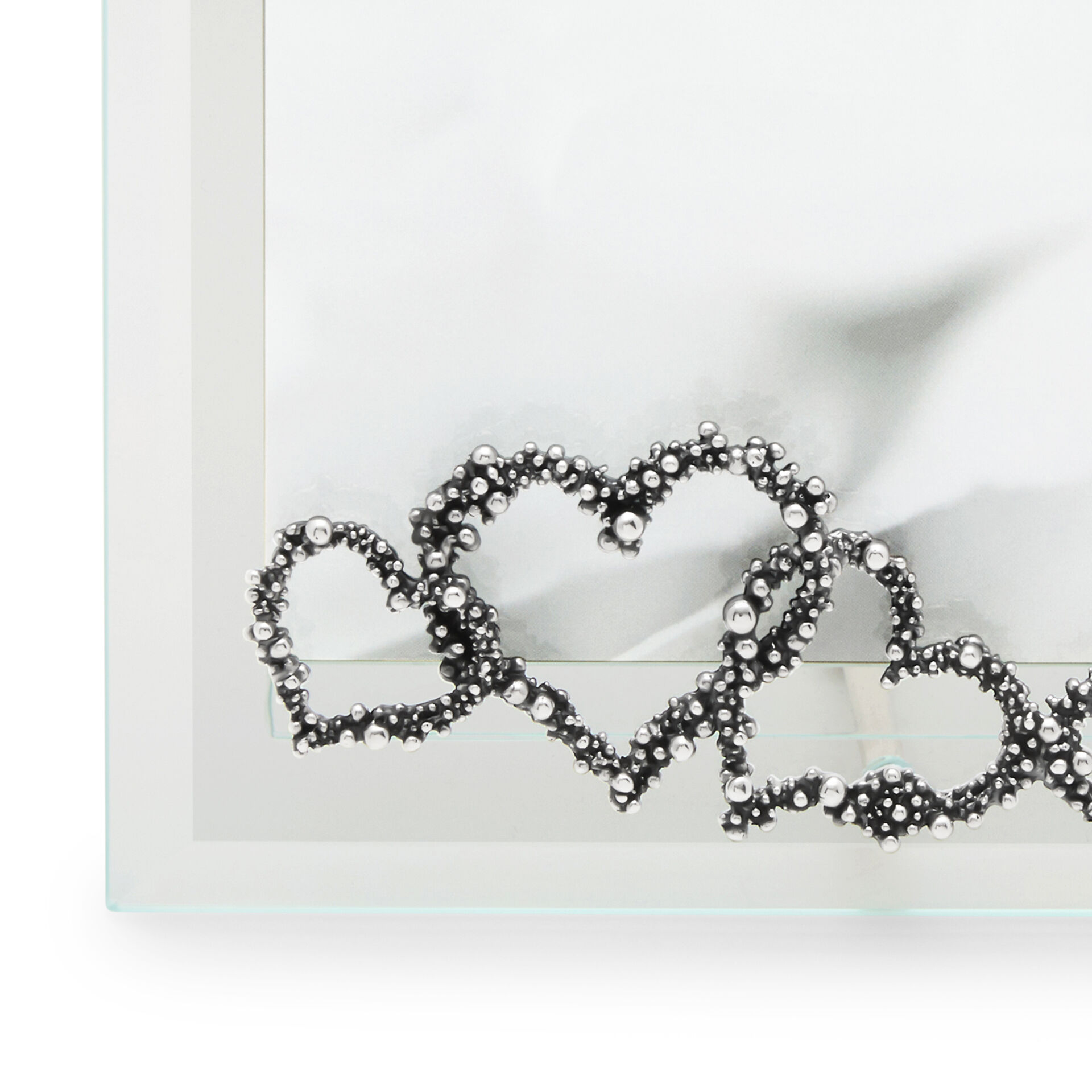 Perlage Hearts Light Frame image number 3