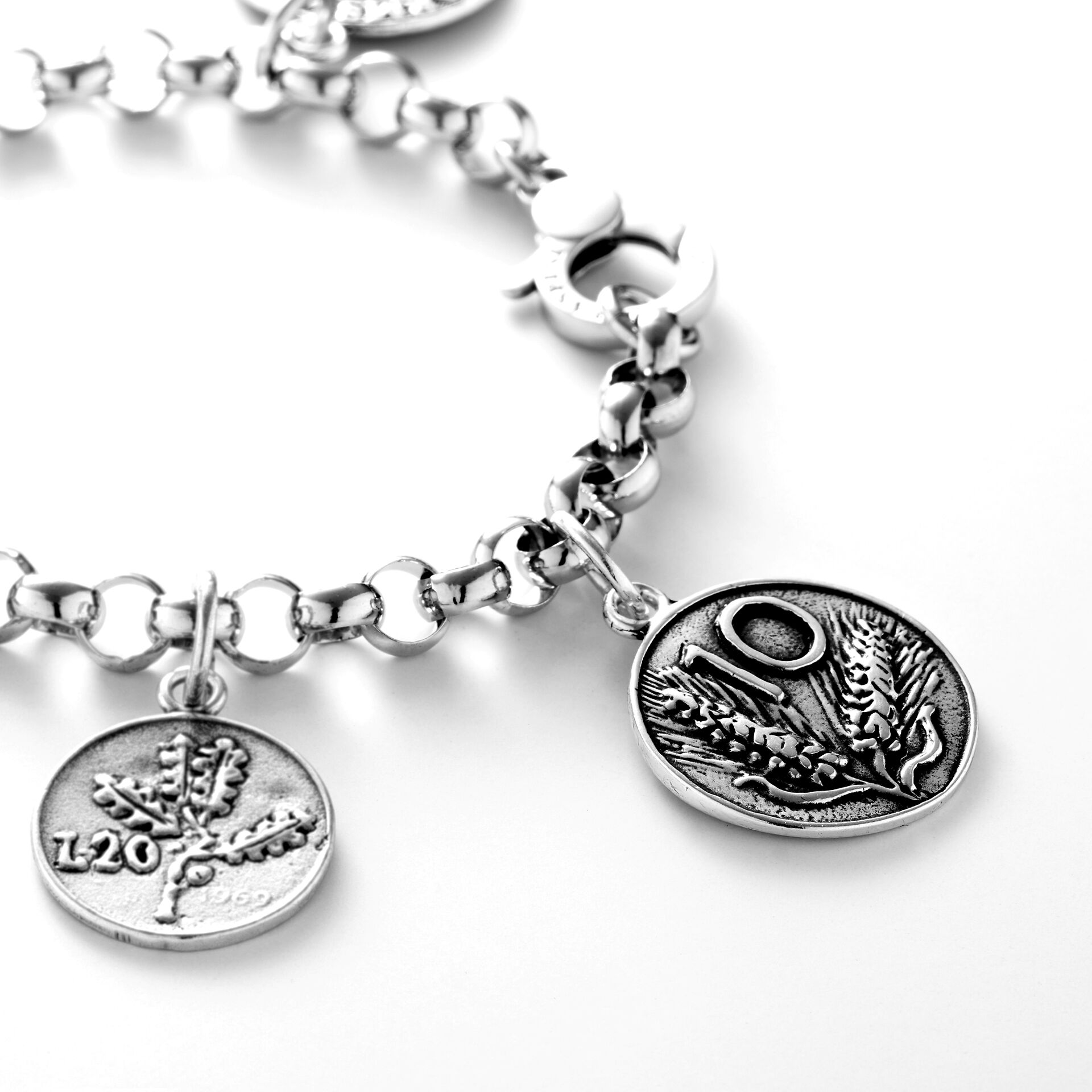 Charm 10 lire image number 2