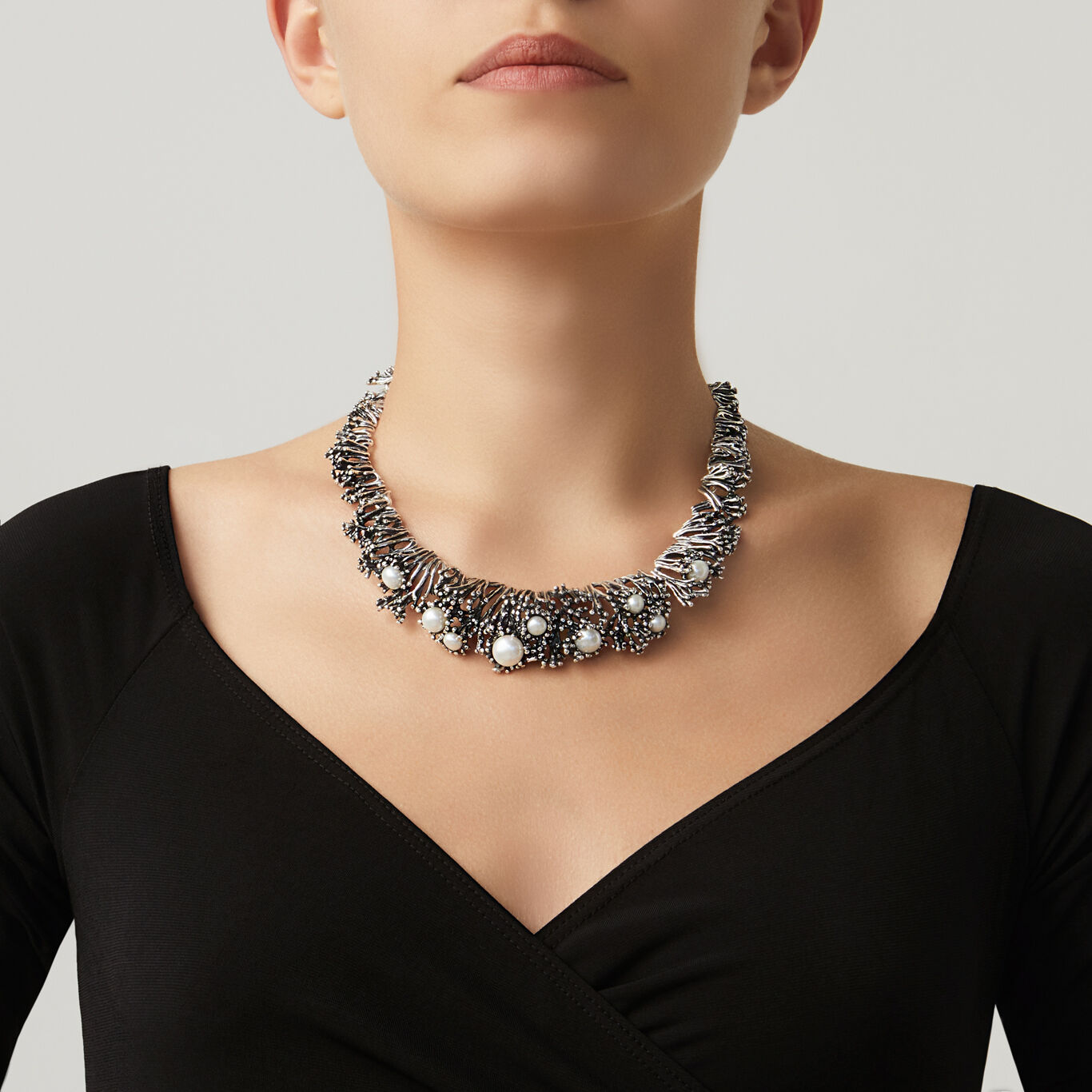 Collana Anemone, Collana in Argento 925 e perle naturali_image number 1_Giovanni Raspini