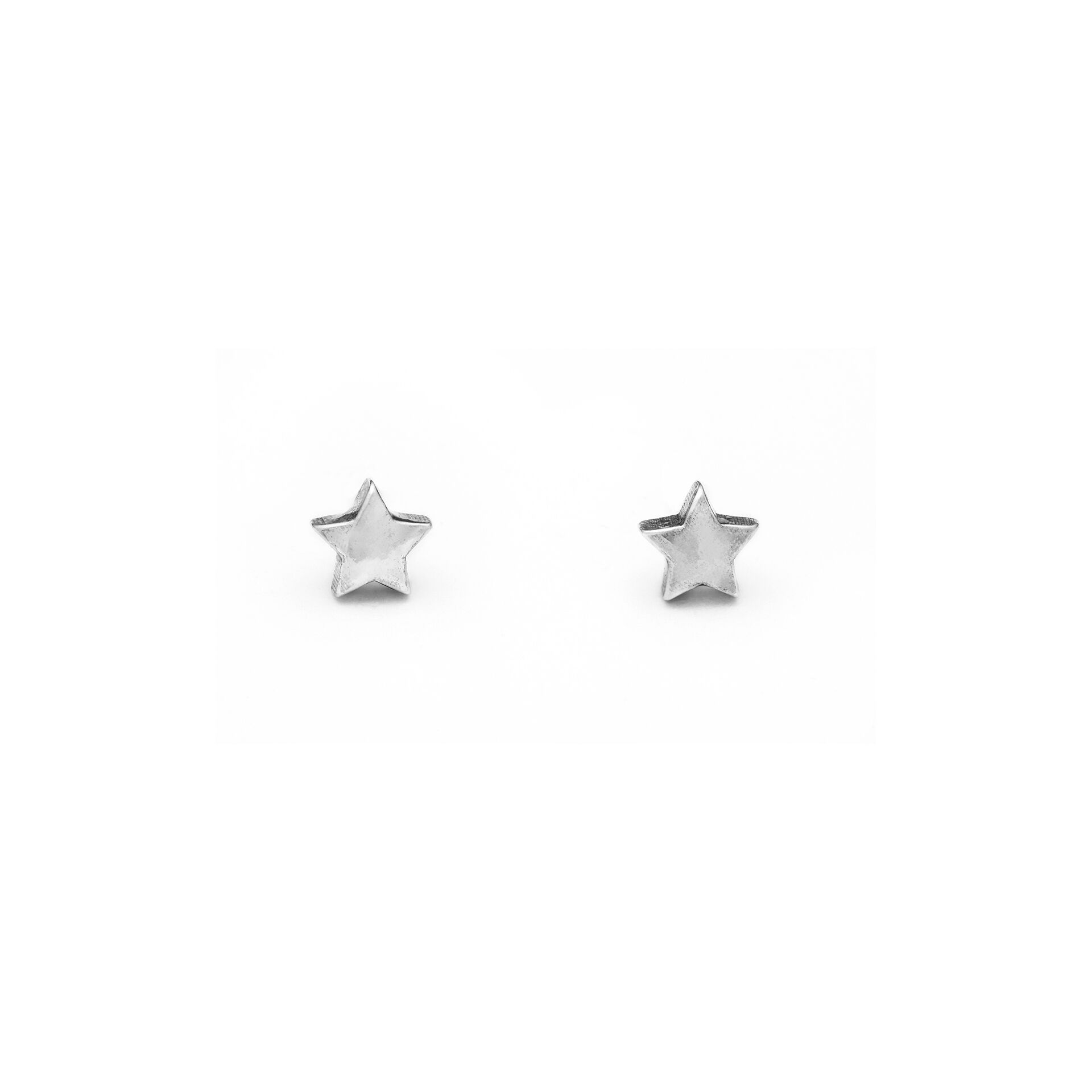 Star Mini Earrings image number 0