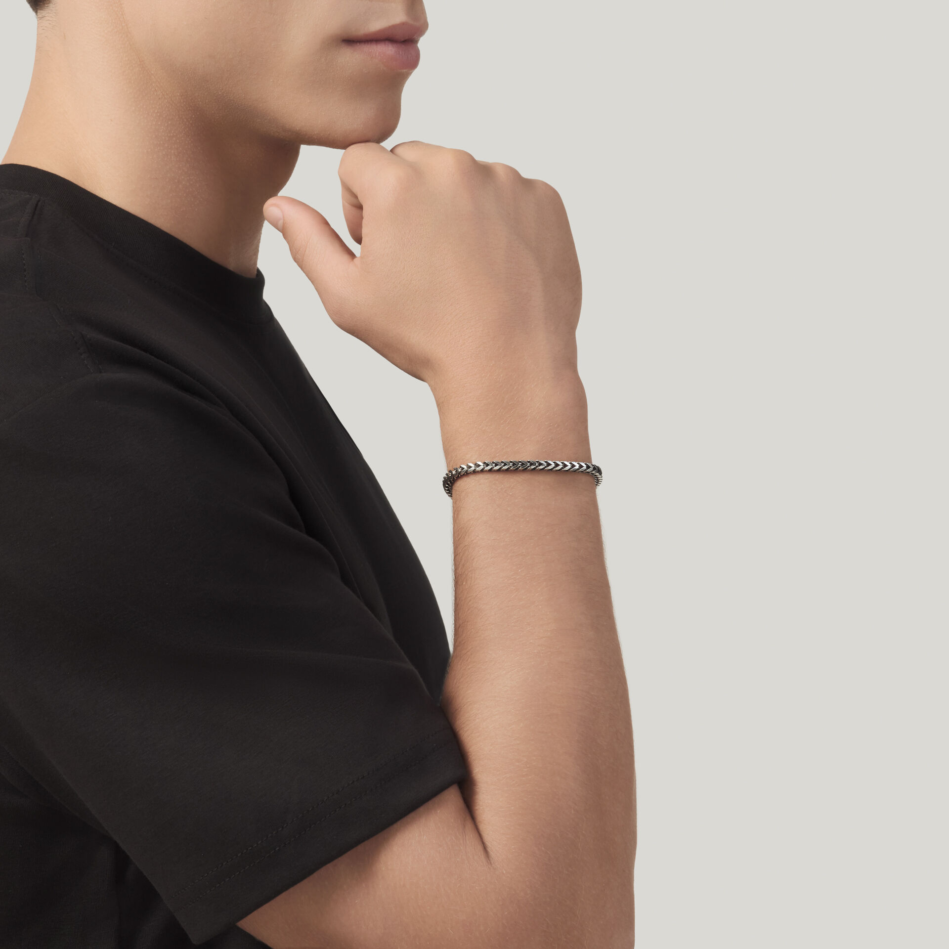 Bracelet Gourmette Carr&eacute;e image number 1