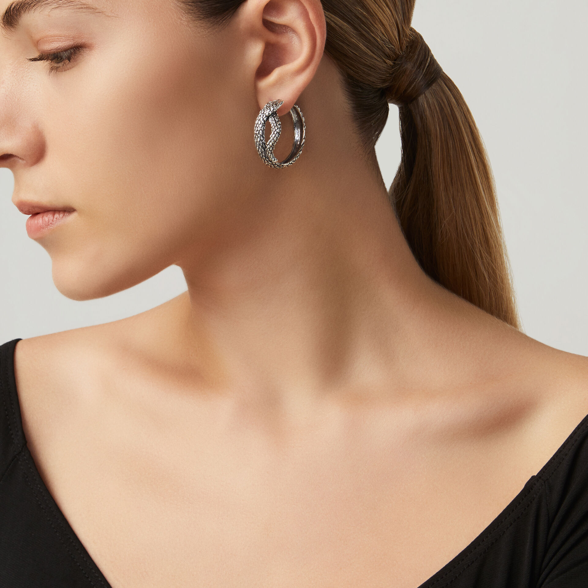 Snake Earrings image number 1