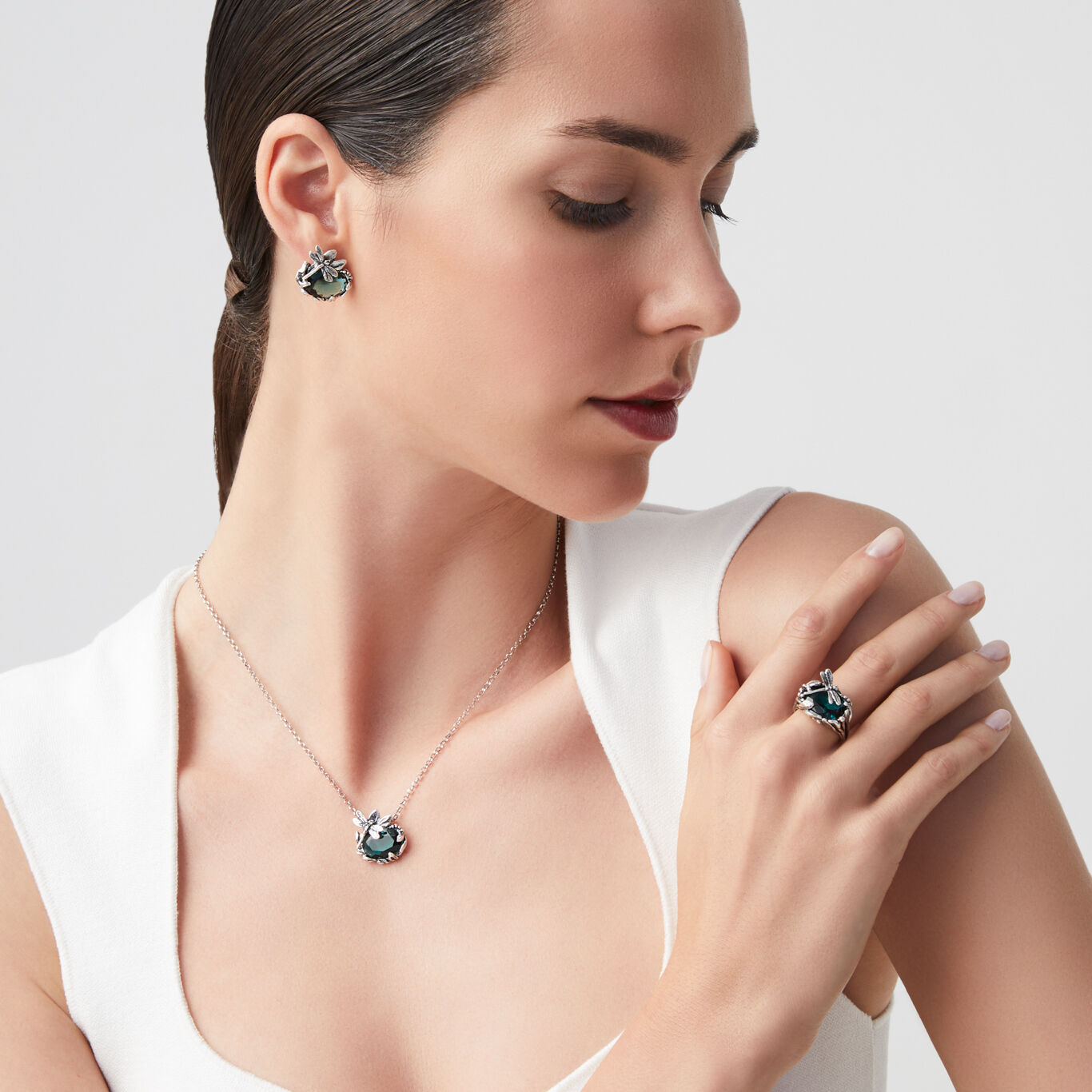 Eden Dragonfly Ring, Ring in Sterling silver with emerald-coloured quartz_image number 2_Giovanni Raspini