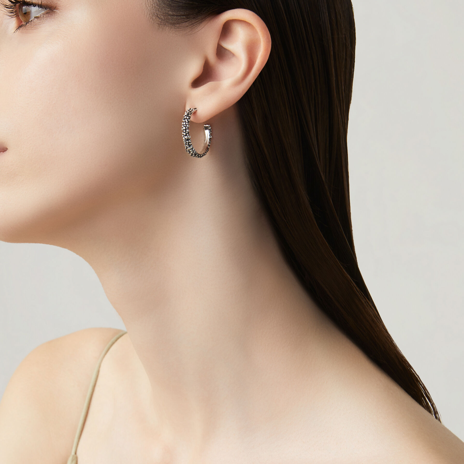 Perlage Hoop Earrings image number 1