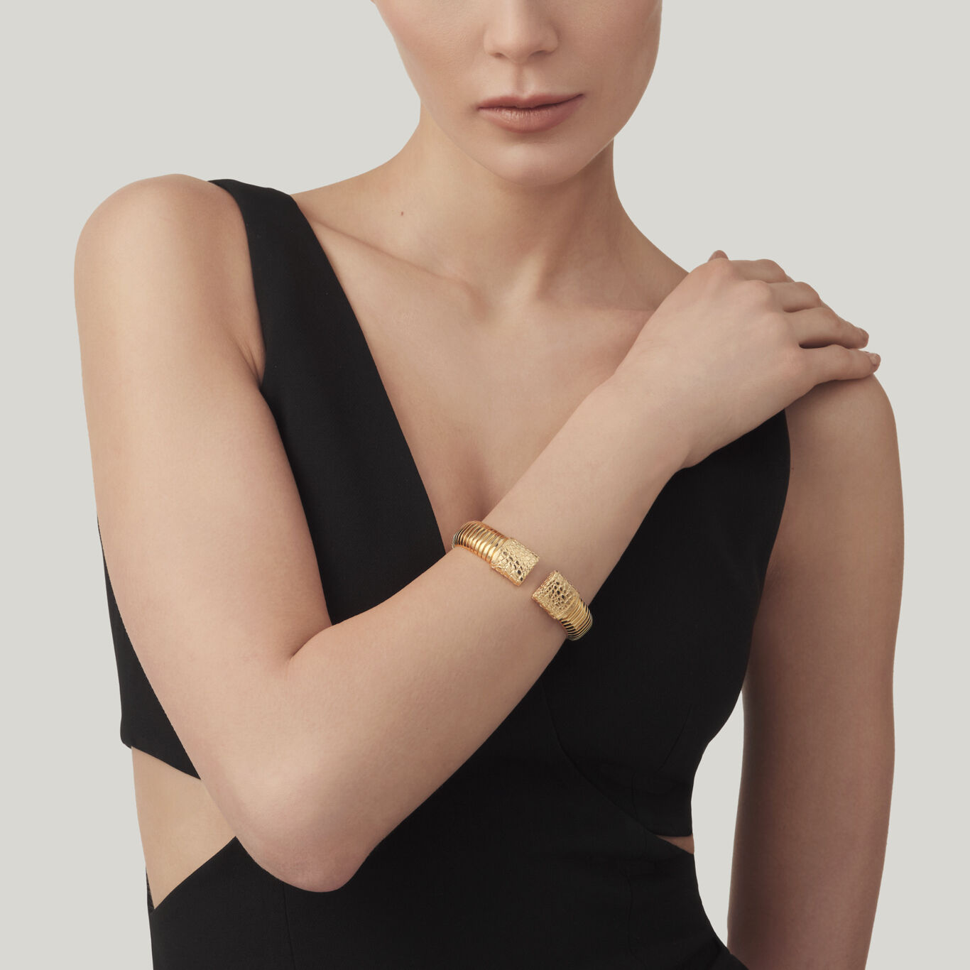 Gold-Plated Croco Tubogas Big Cuff