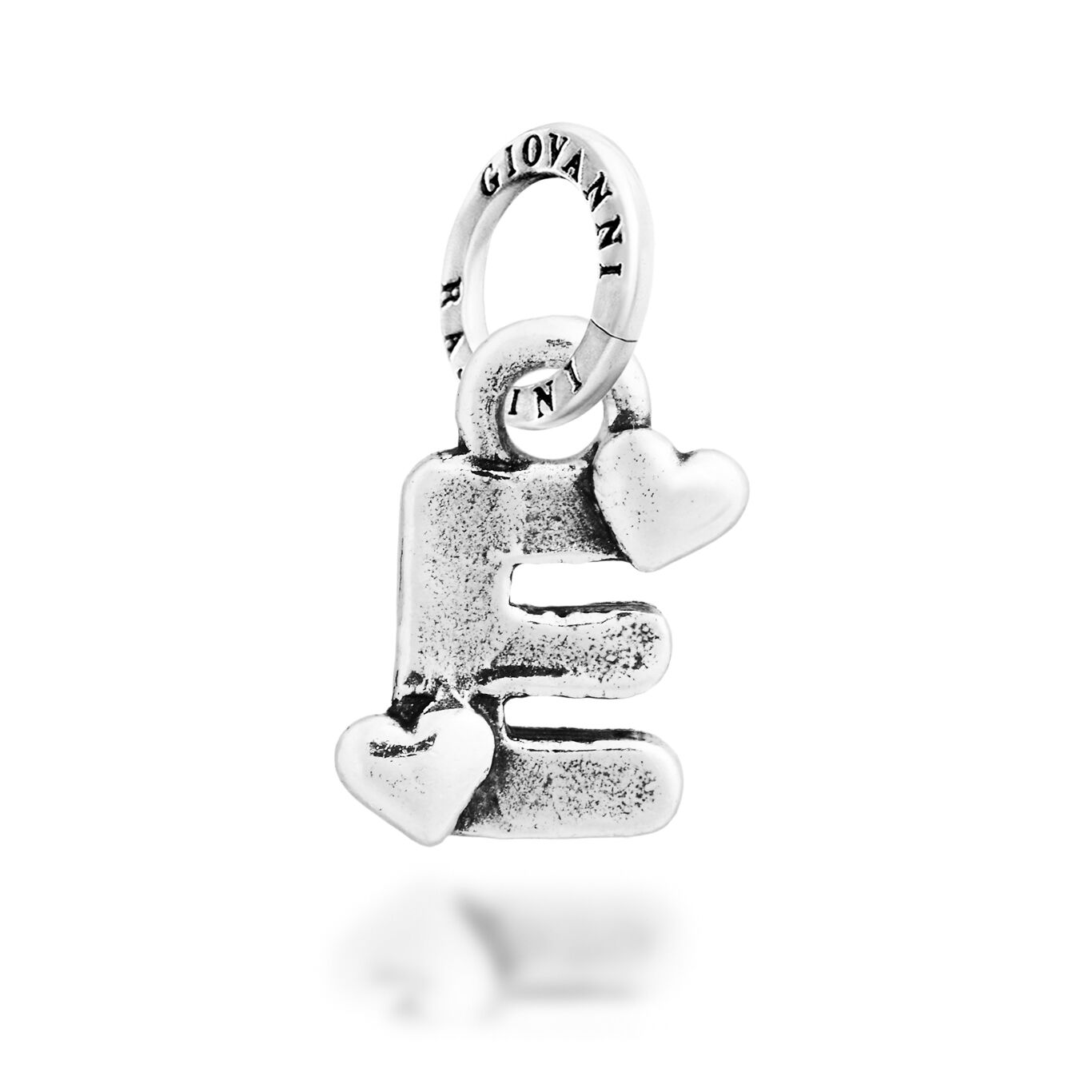 Charm "E" Cuoricini