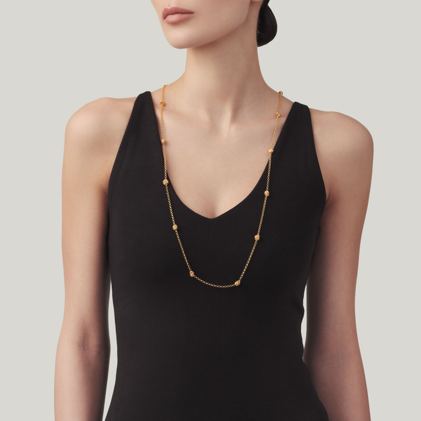 Daisy Dot Long Necklace