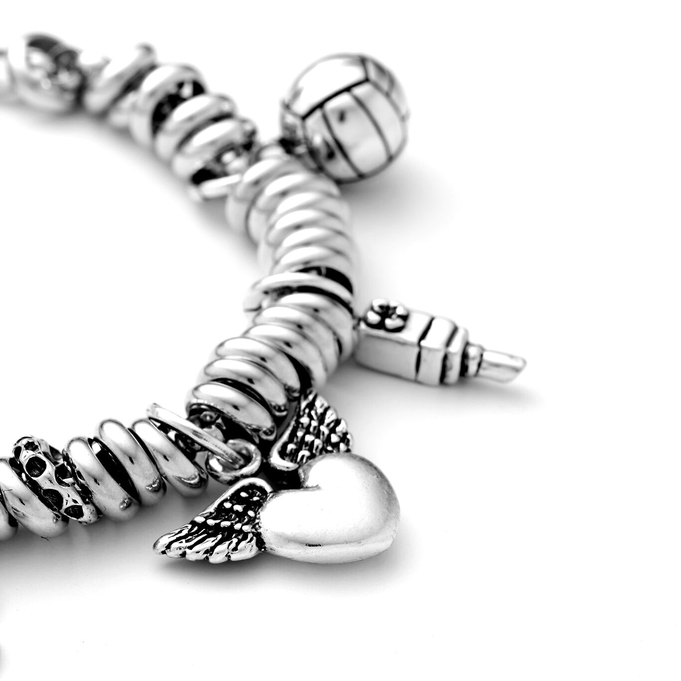 Charm gefl&uuml;geltes Herz