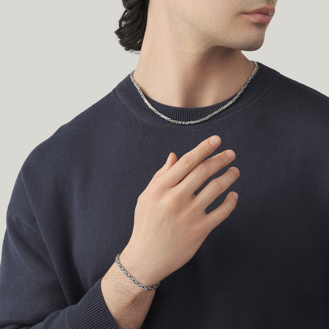 Square Byzantine Chain Set