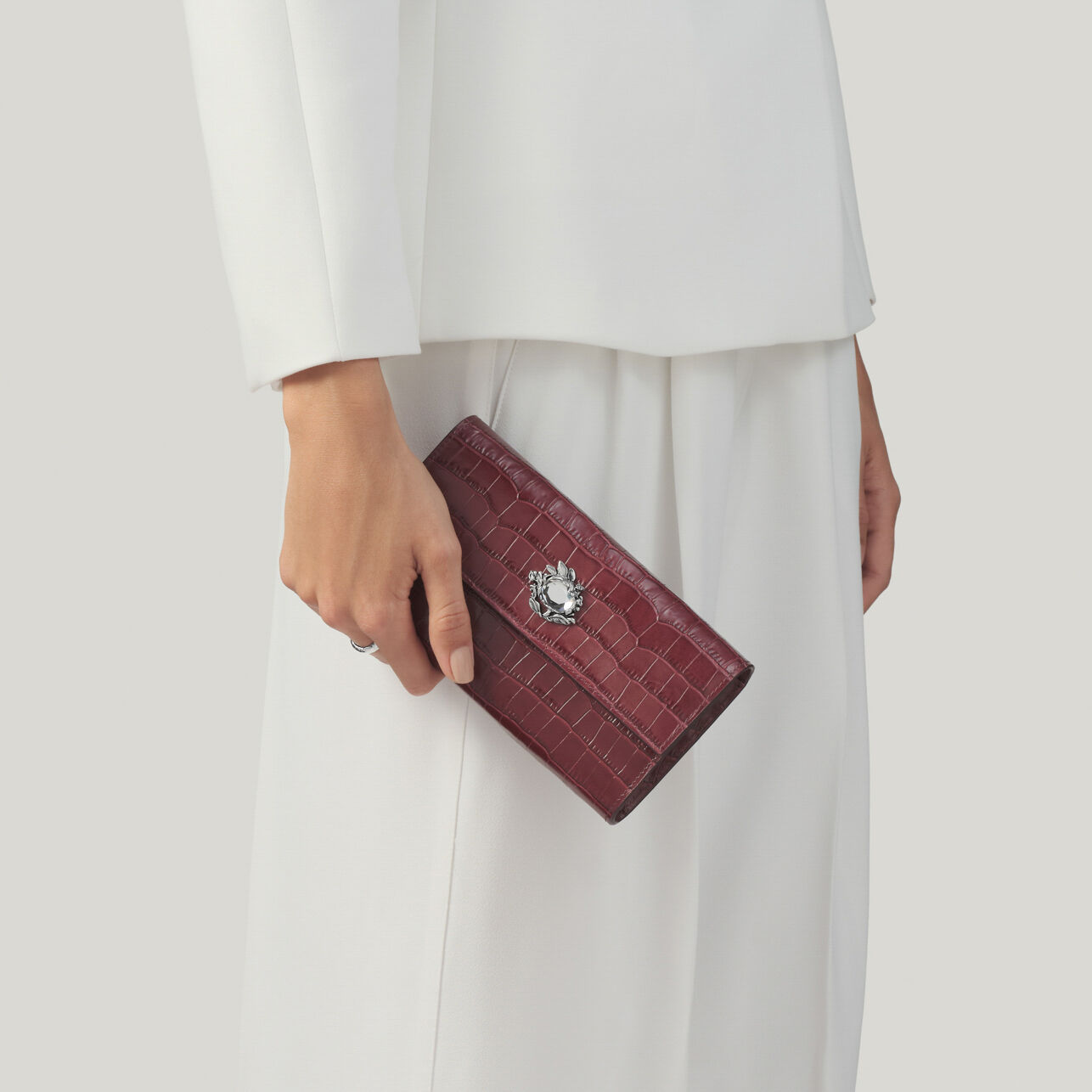 Burgundy Croco Leather Jungle Continental Wallet, Leather wallet with bronzobianco decoration_image number 1_Giovanni Raspini