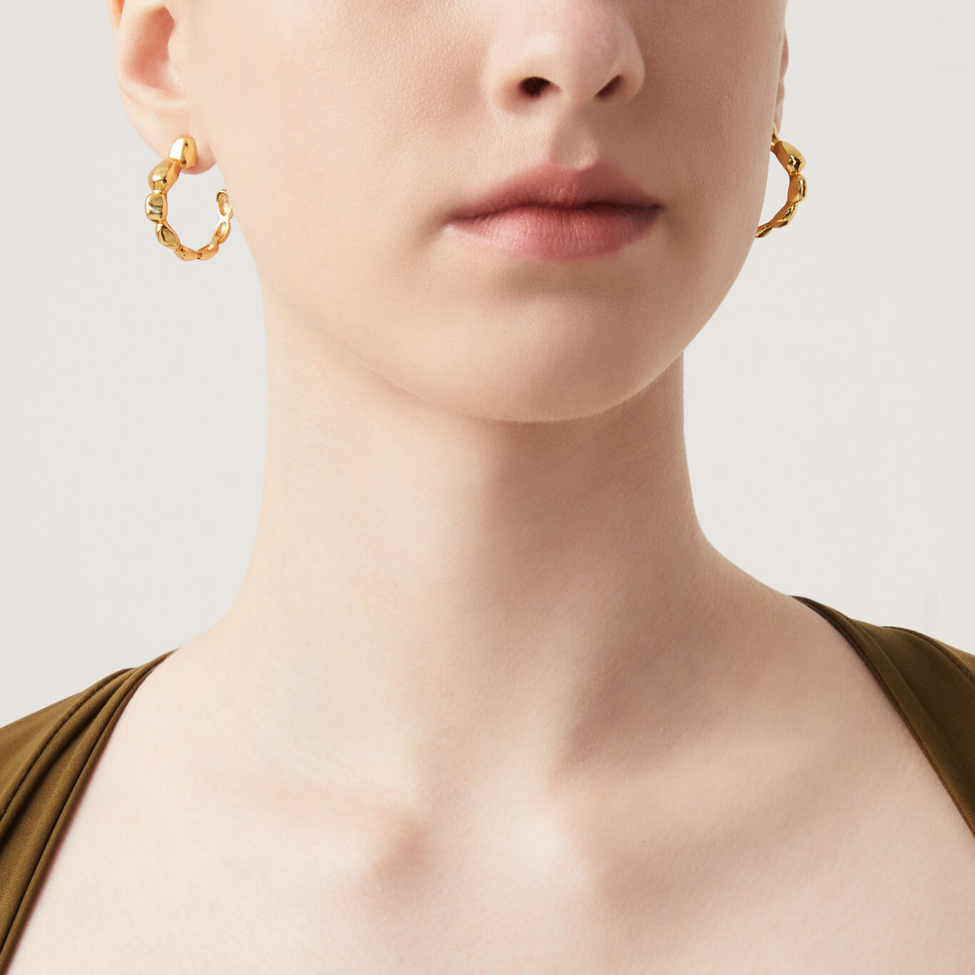 Riviera Hoop Earrings, Hoop Earrings in gold-plated Sterling Silver_image number 1_Giovanni Raspini