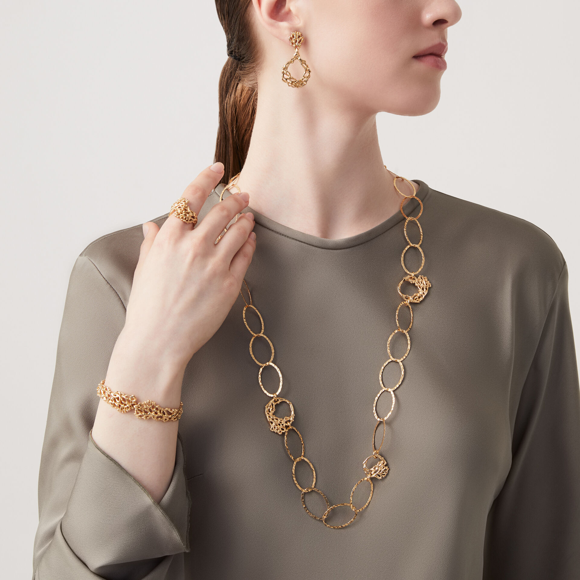 Coral Long Necklace image number 2