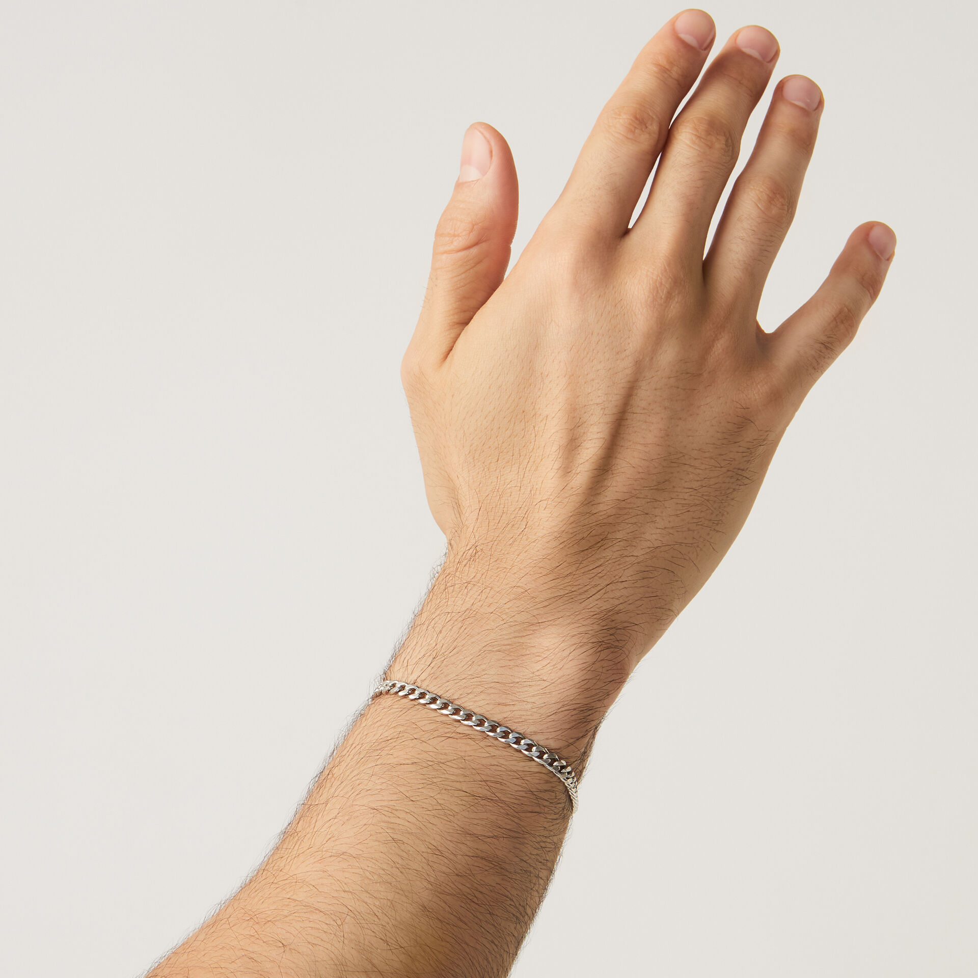 Mini Curb Chain Bracelet image number 1