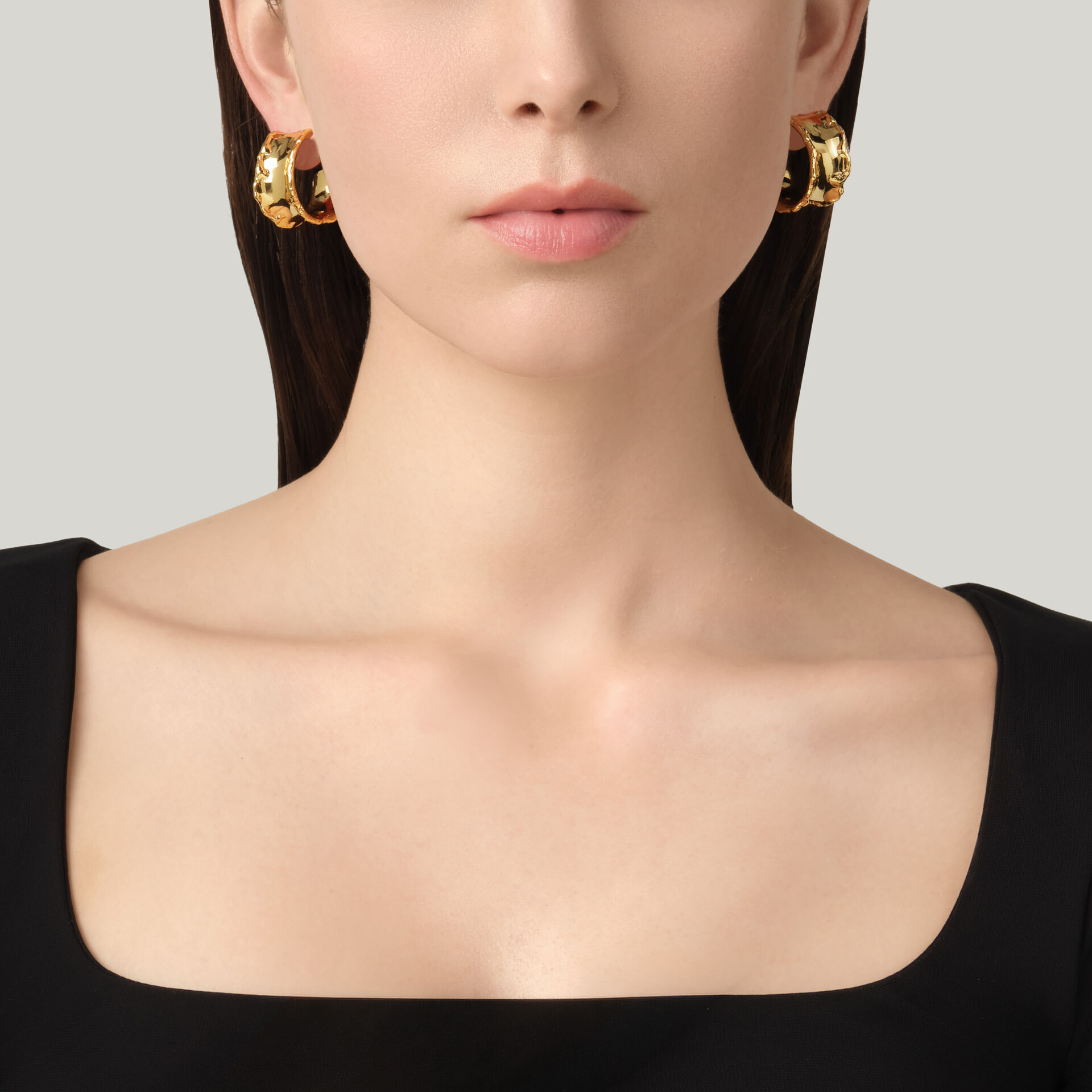Yuma Hoop Earrings image number 1