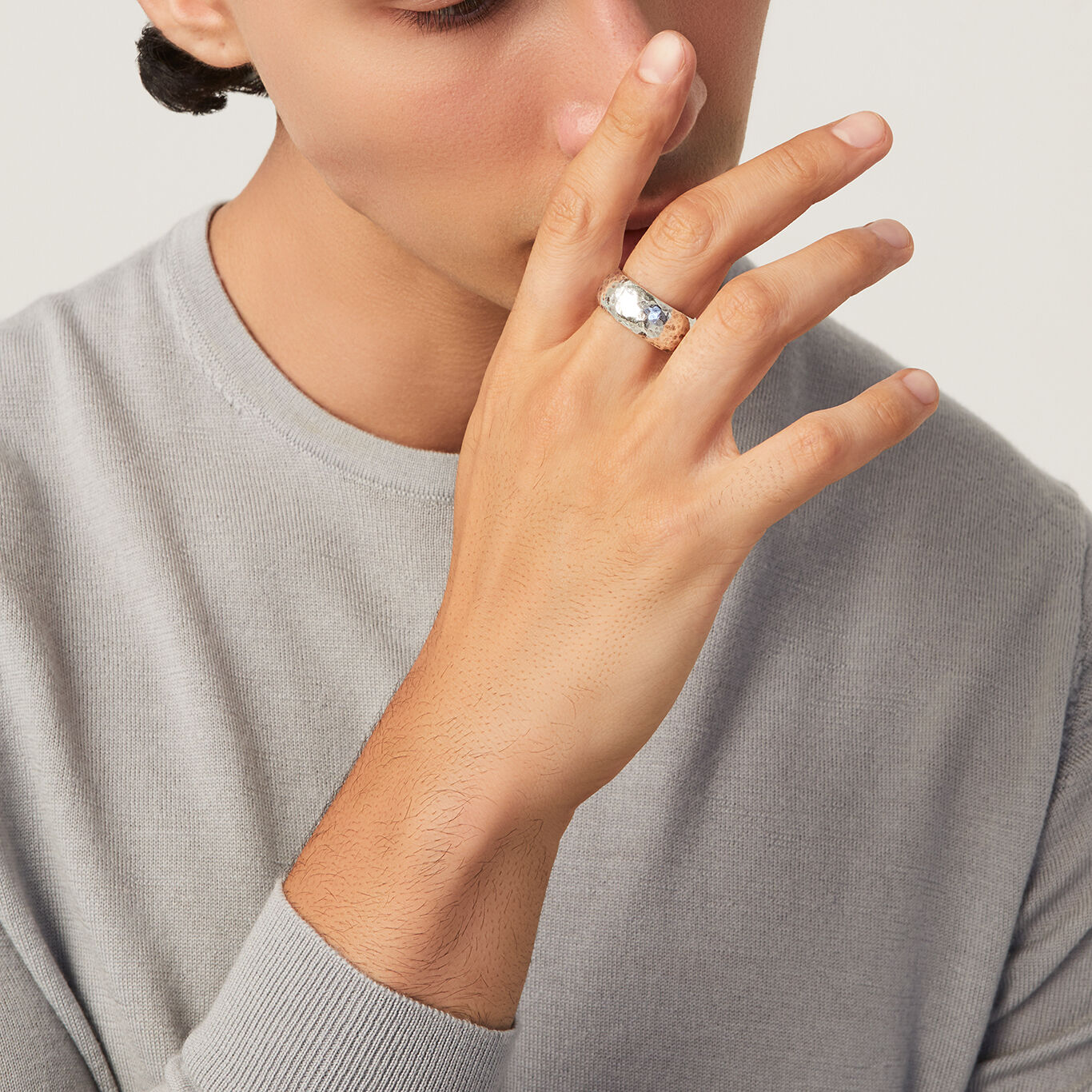 Bague Martel&eacute;e Grand Mod&egrave;le