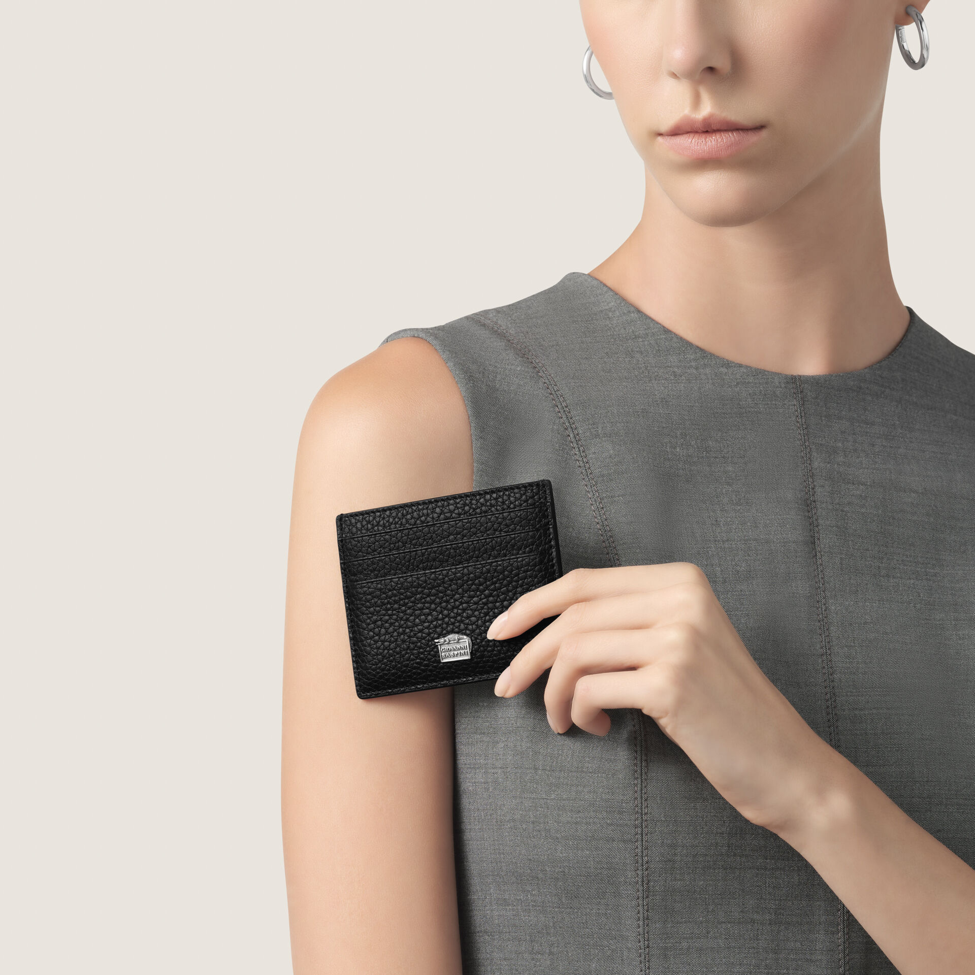 Porte-cartes en cuir lisse image number 5