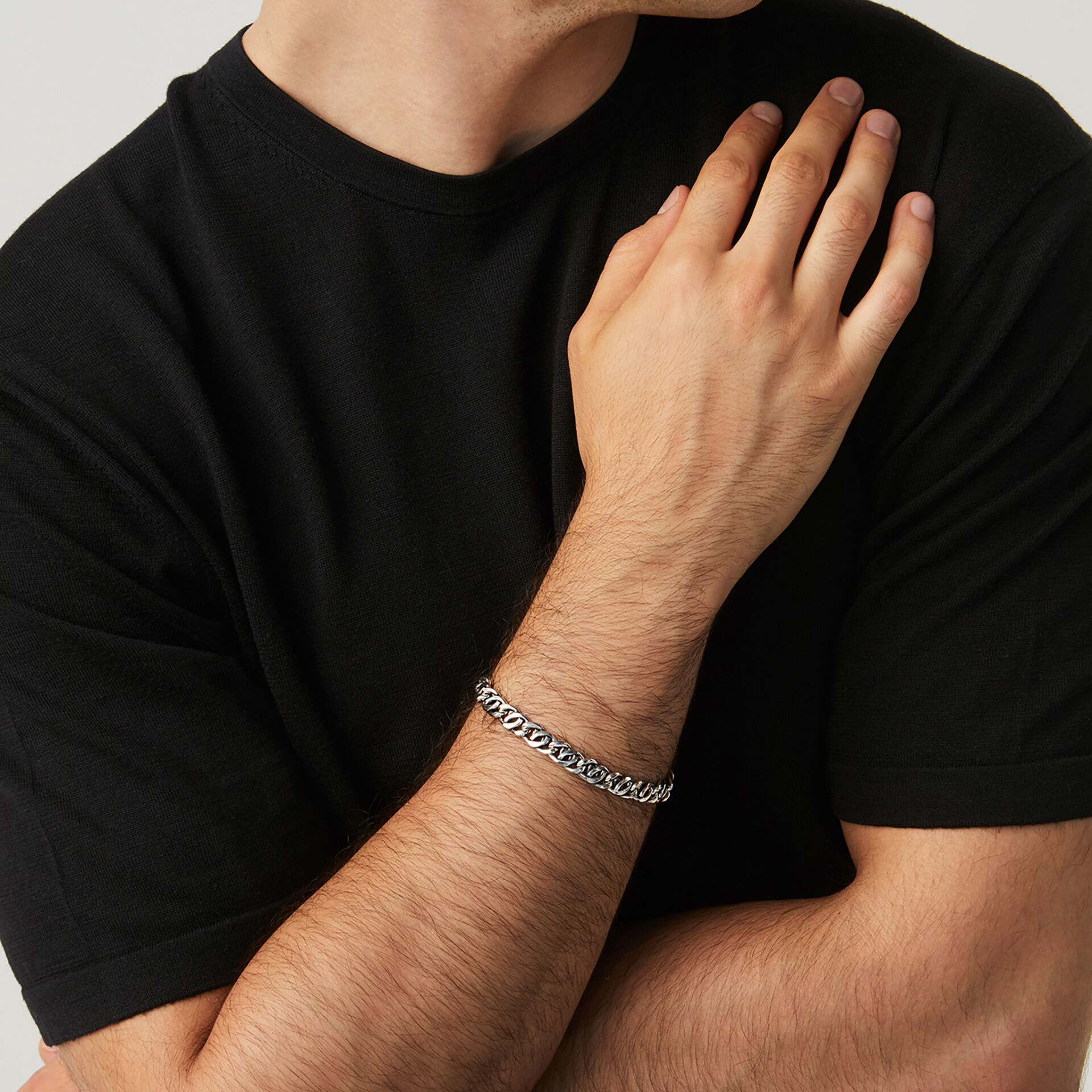 Double Curb Bracelet image number 1
