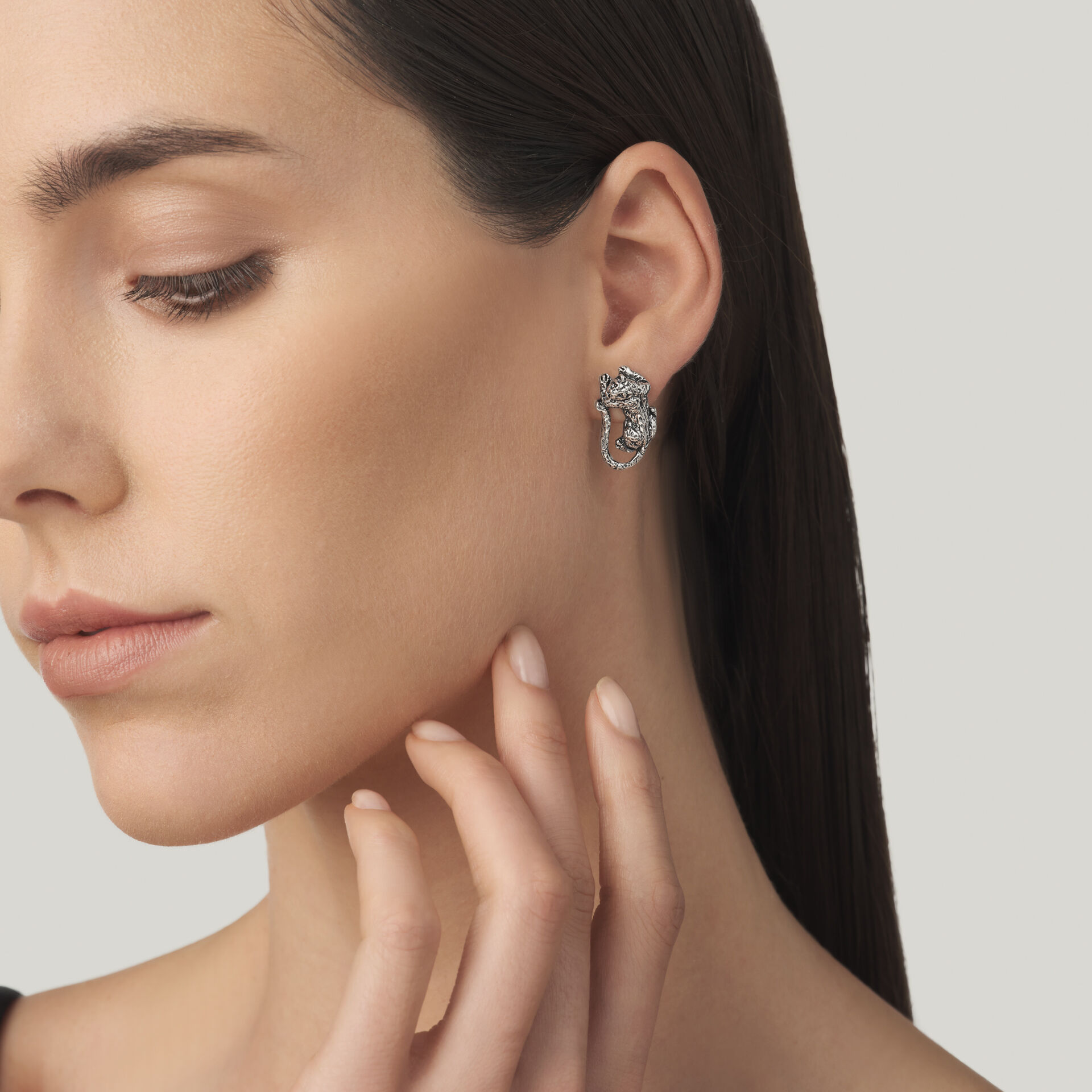 Leopard Stud Earrings image number 1