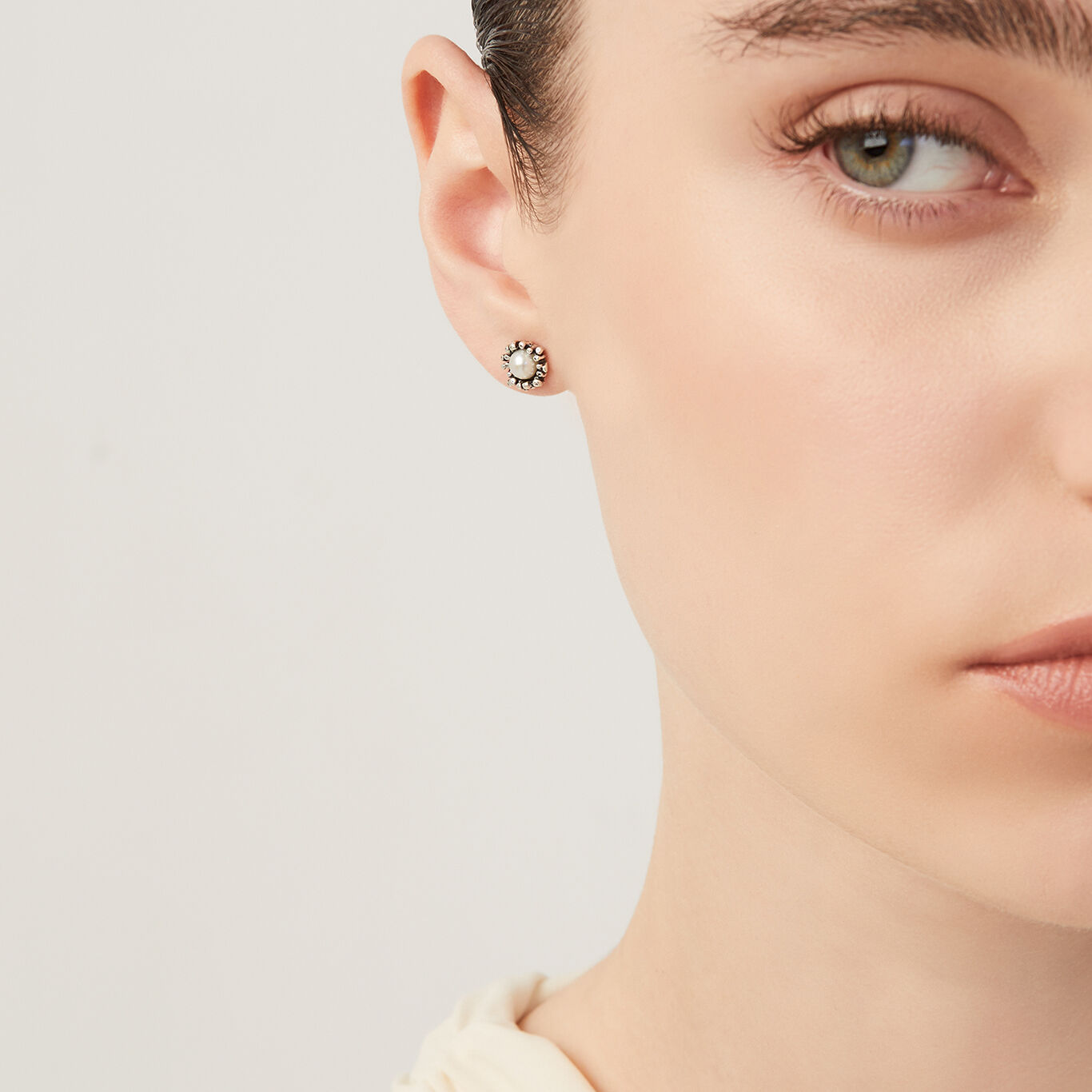 Pendientes Mini An&eacute;mona