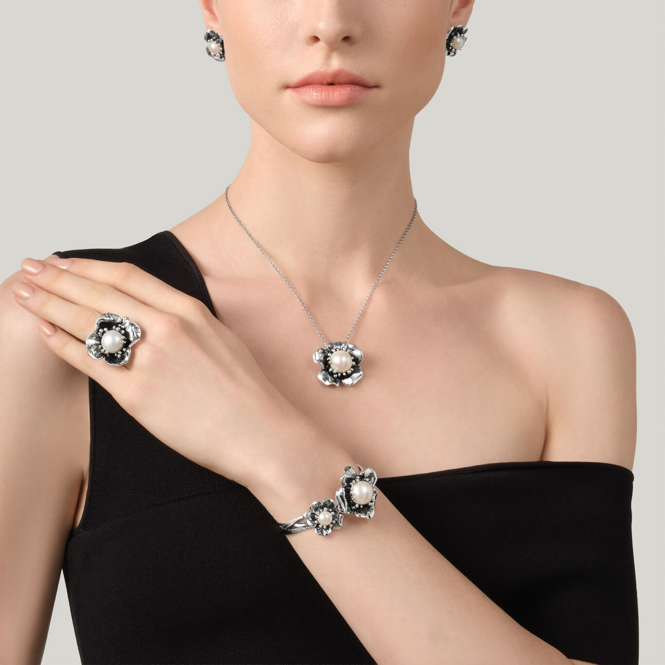 Collana Magnolia, Collana in Argento 925_image number 2_Giovanni Raspini