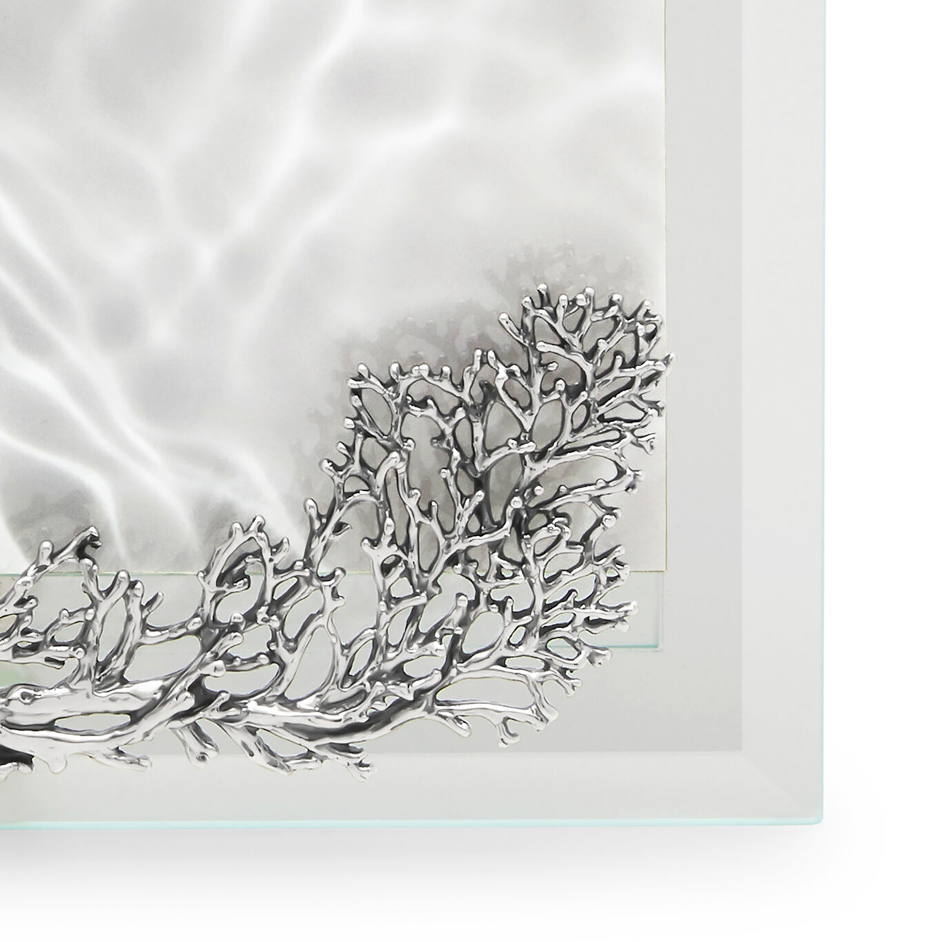 Seaworld Horizontal Light Frame, Bevelled glass and silver frame_image number 3_Giovanni Raspini