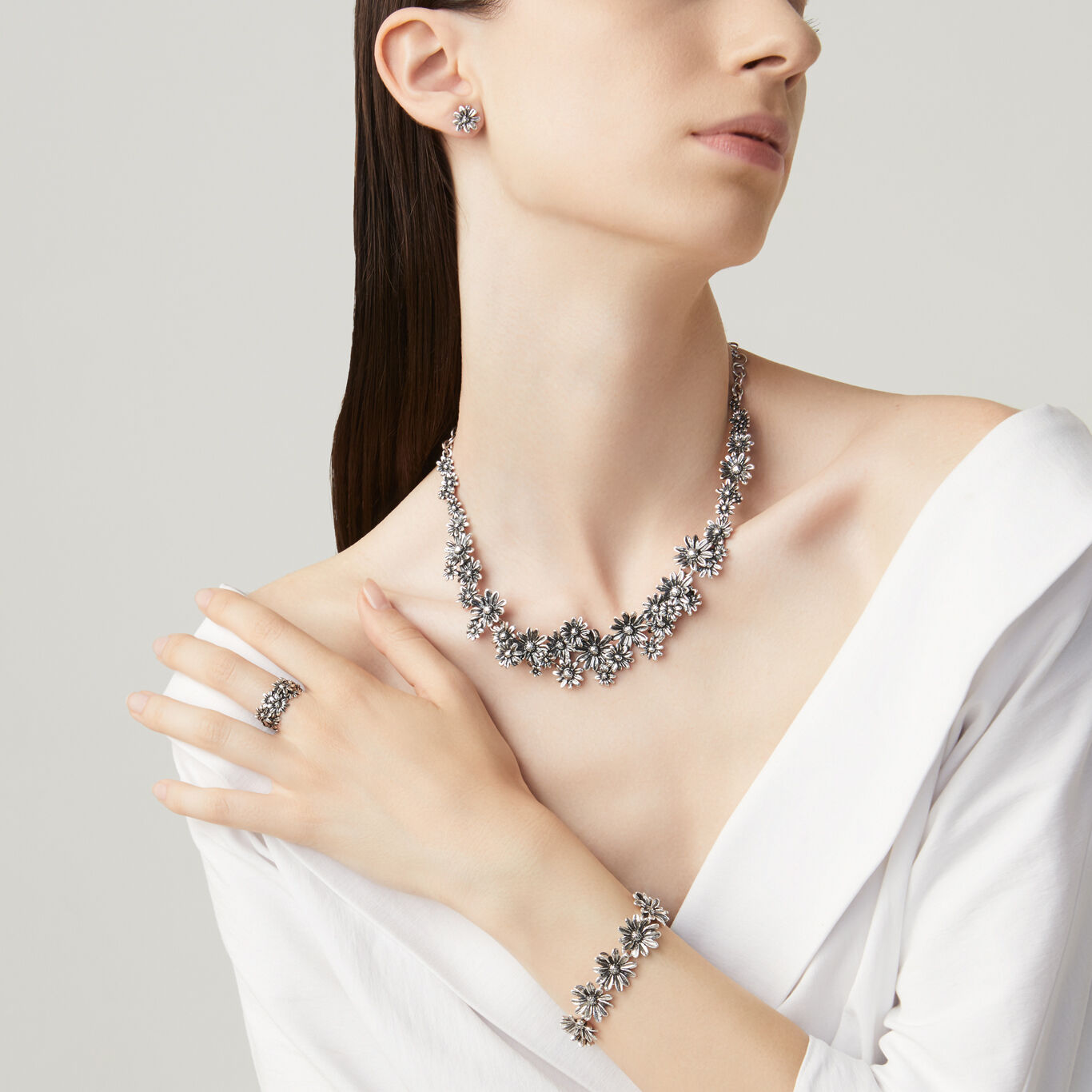 Collana Margherite, Collana in Argento 925_image number 2_Giovanni Raspini