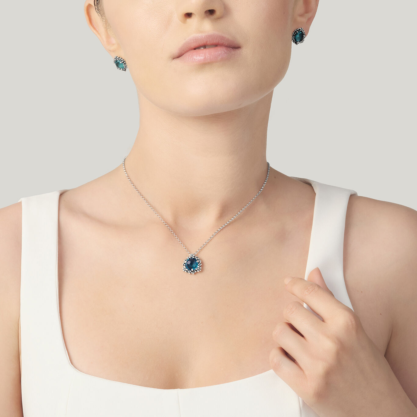 Blue Ivy-Set, Halskette und Ohrringe aus Silber 925 und farbigen Kristallen_image number 1_Giovanni Raspini