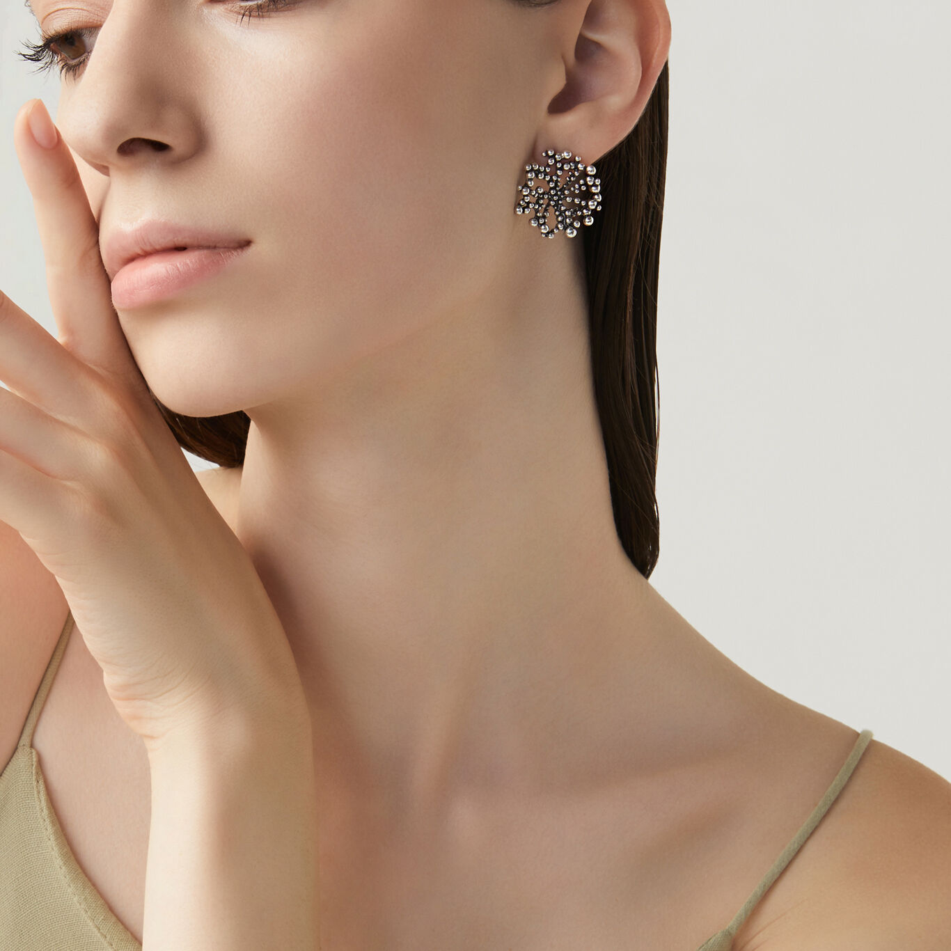 Perlage Earrings