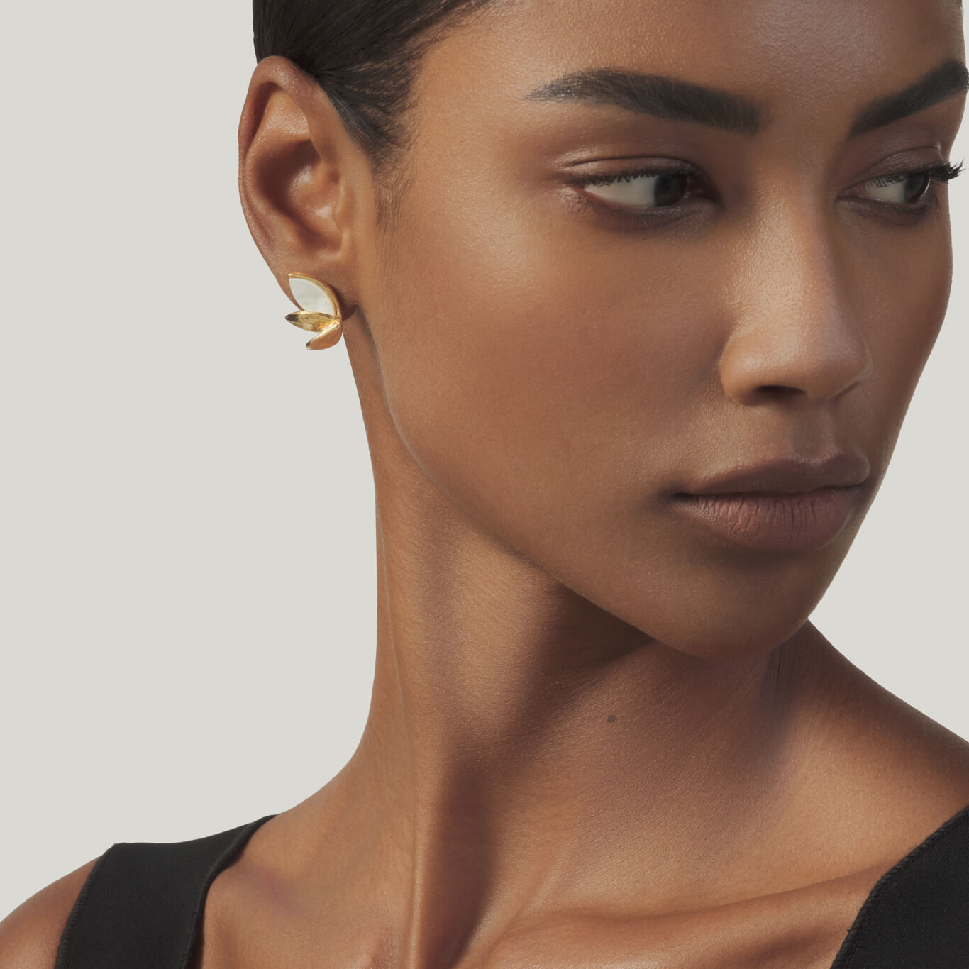 Gold Skin Small Earrings