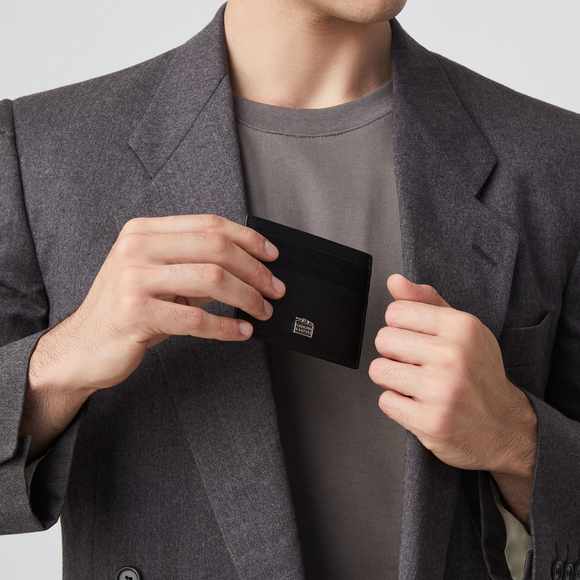 Porte-cartes en cuir lisse image number 4