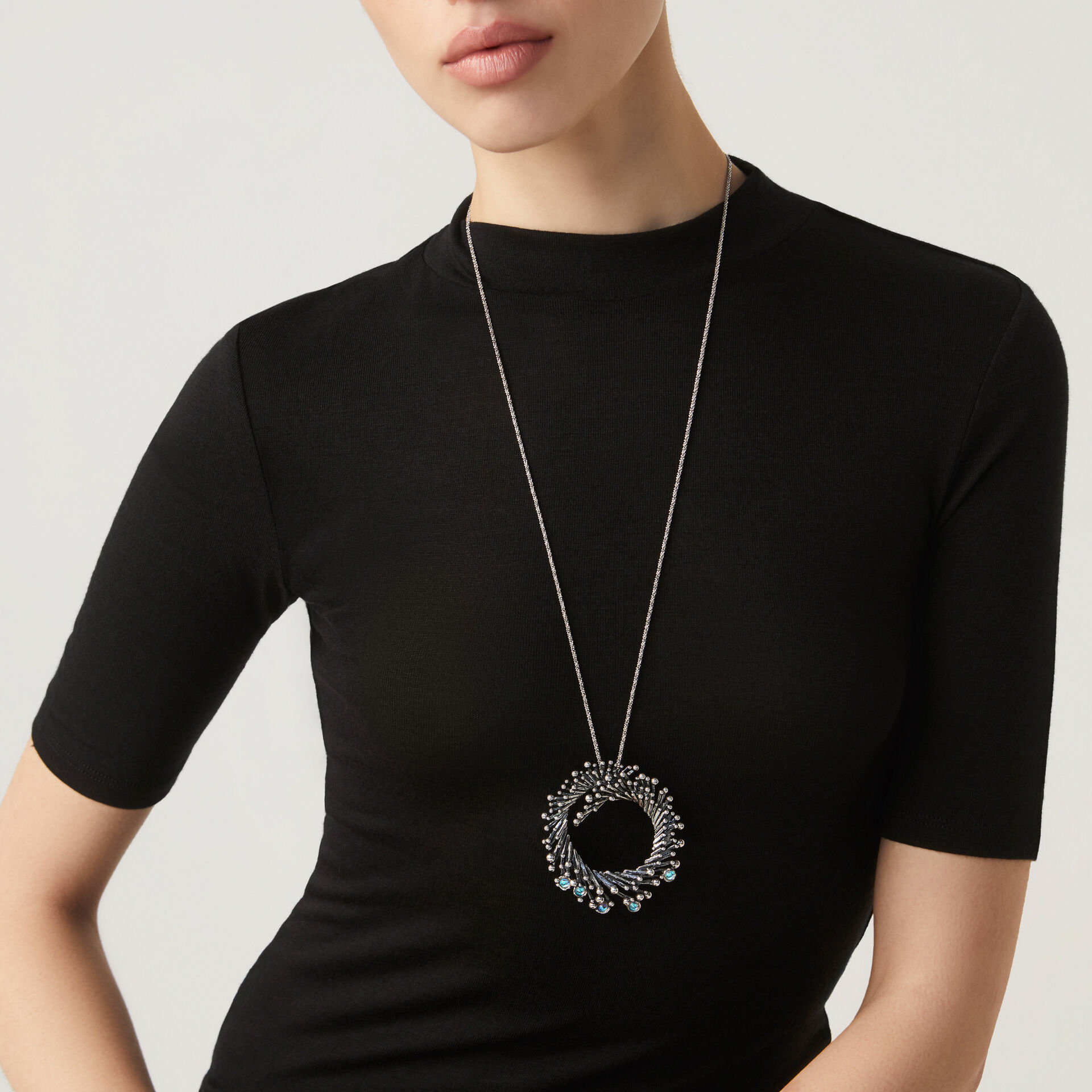 Fireworks Pendant image number 1