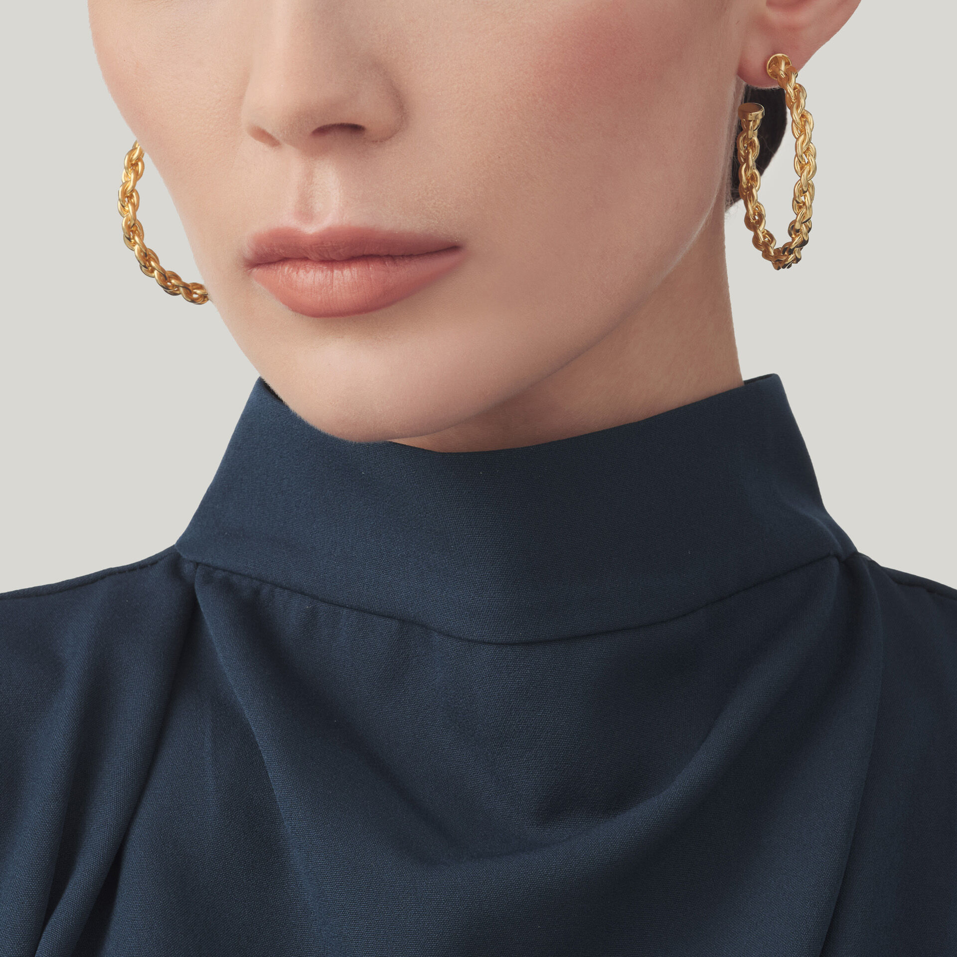 Chain Big Hoop Earrings image number 1