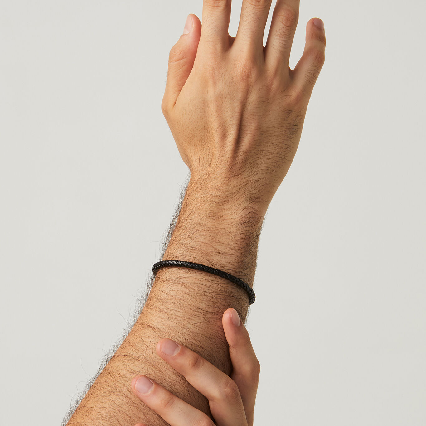 Bracelet en cuir tress&eacute;