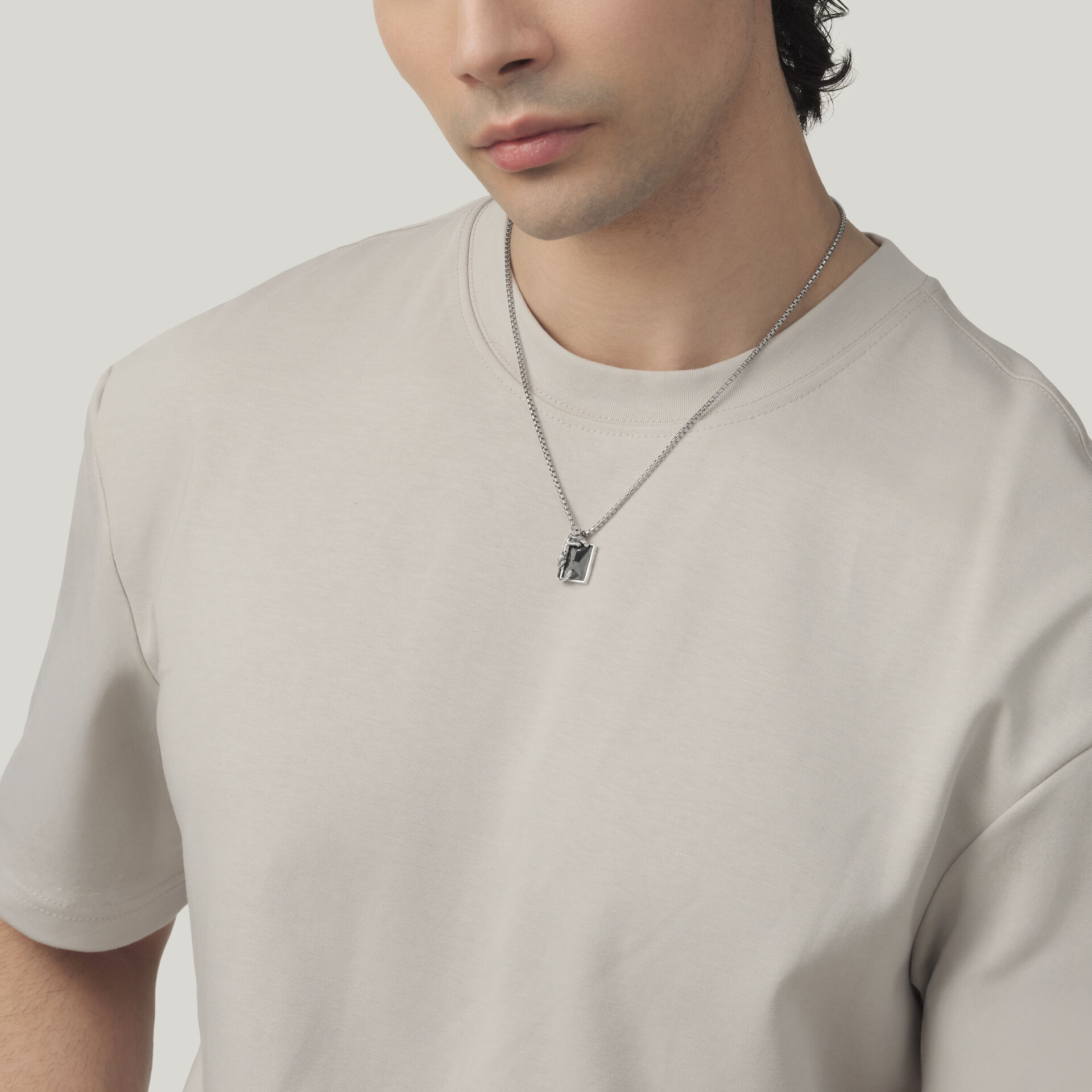 Collier Panth&egrave;re Noire image number 1