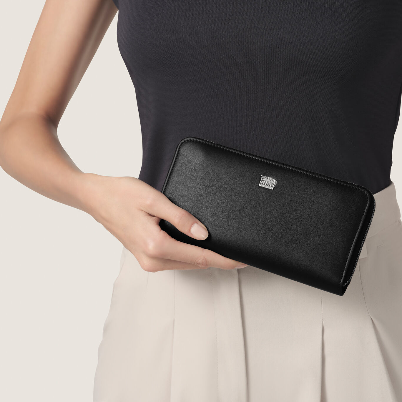 Cartera con Cremallera Grande Piel Lisa