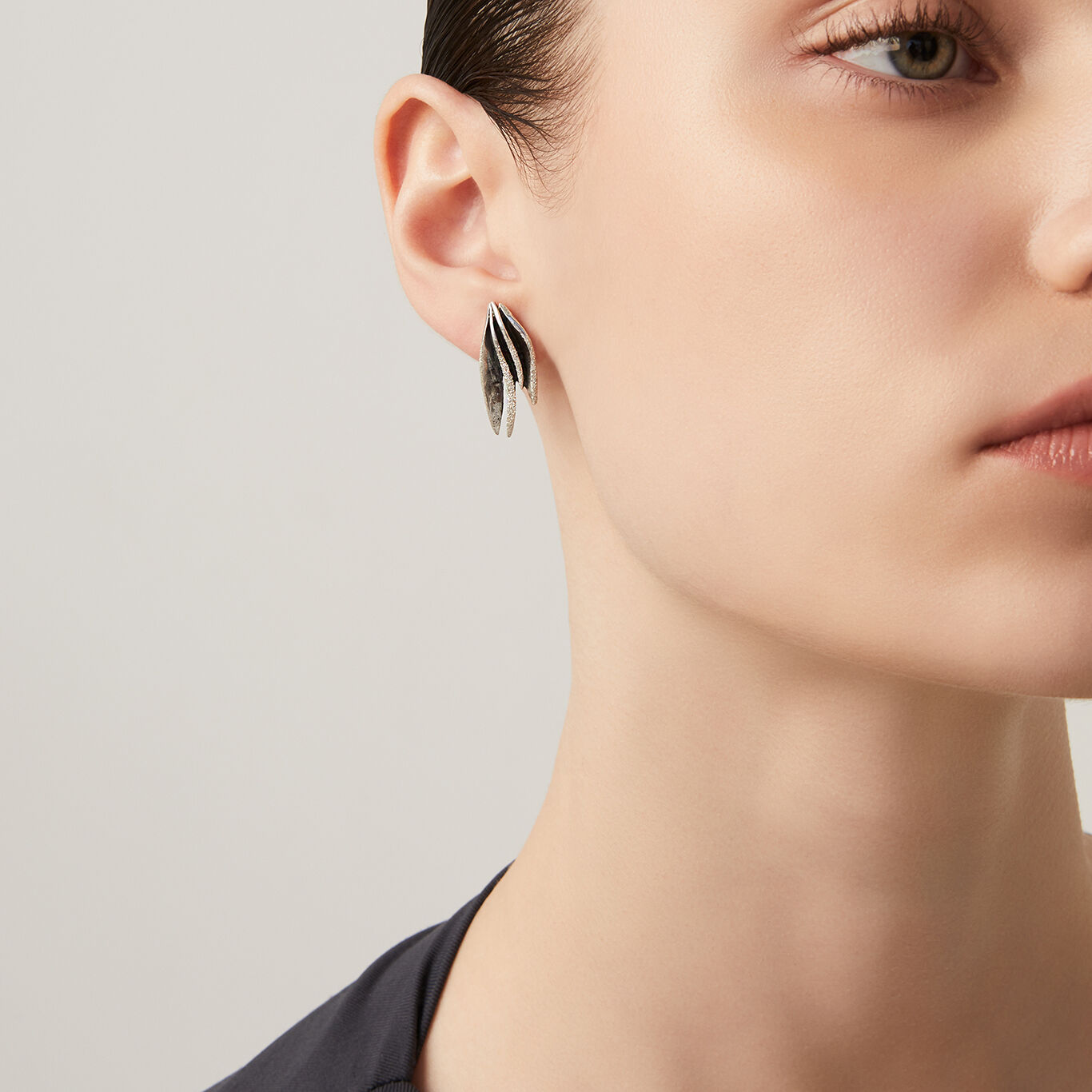 Daphne Stud Earrings