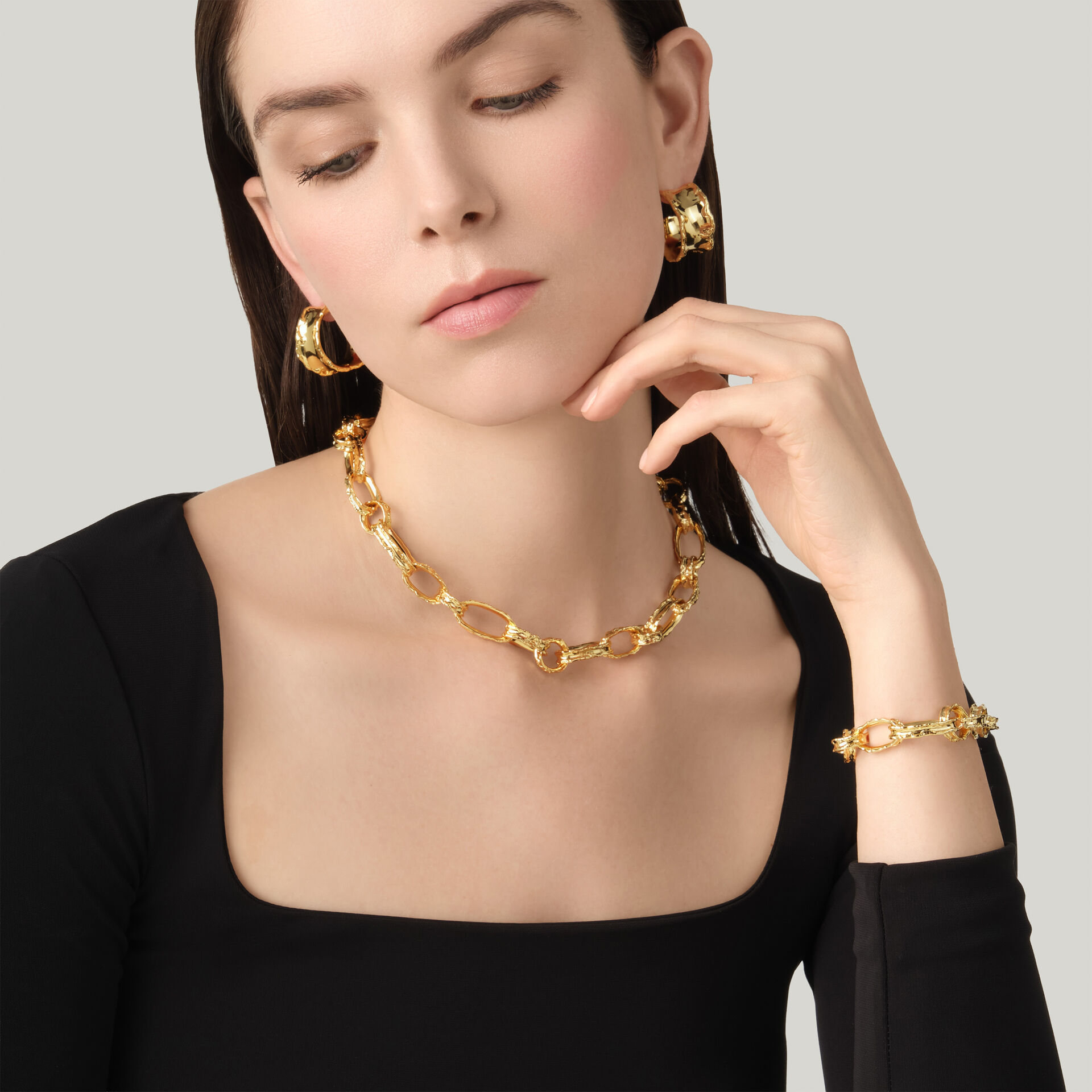 Yuma Hoop Earrings image number 2