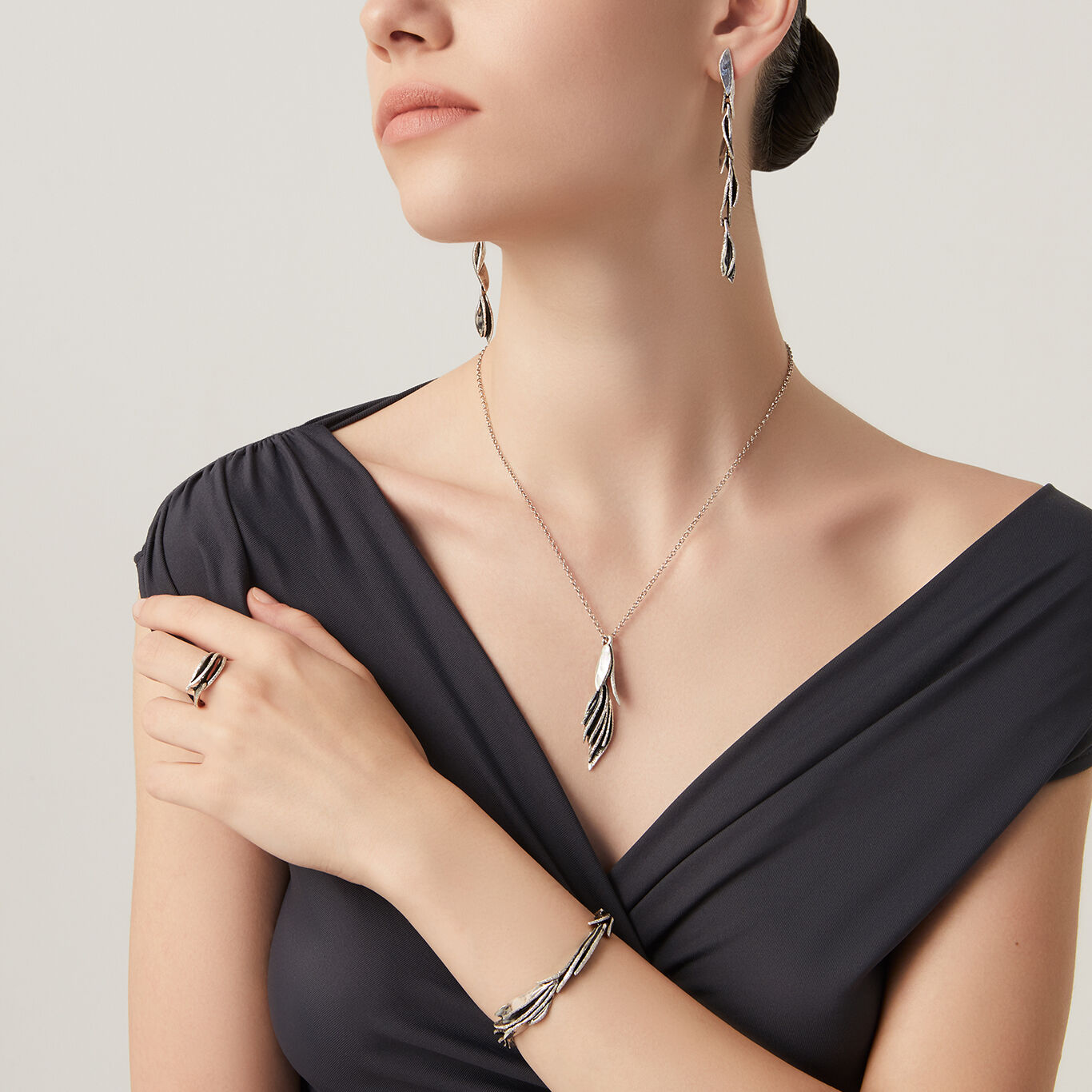 Colgante Dafne, Collar de Plata 925_image number 2_Giovanni Raspini